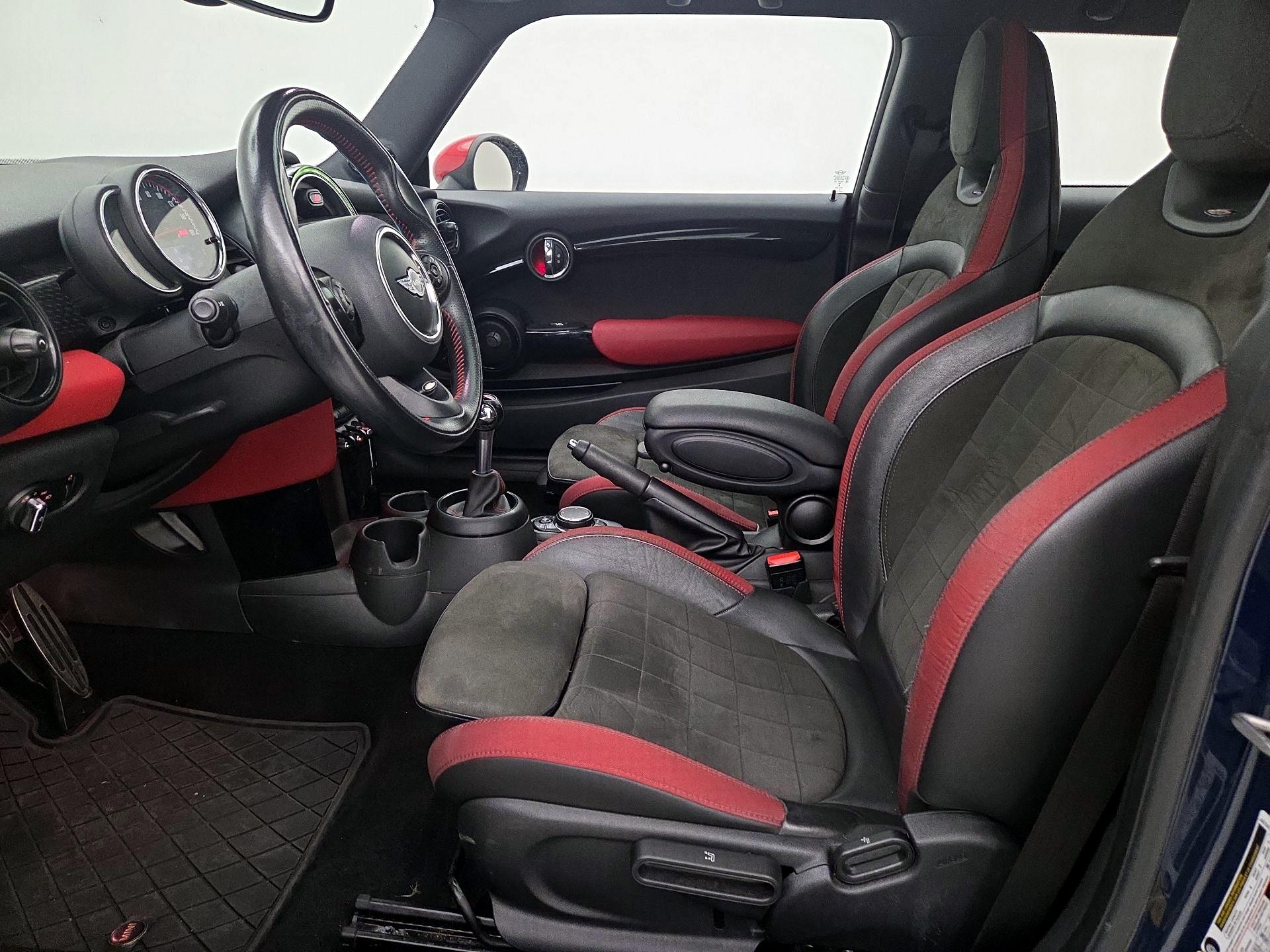 Thumbnail: 2018 MINI Cooper Hardtop - 11