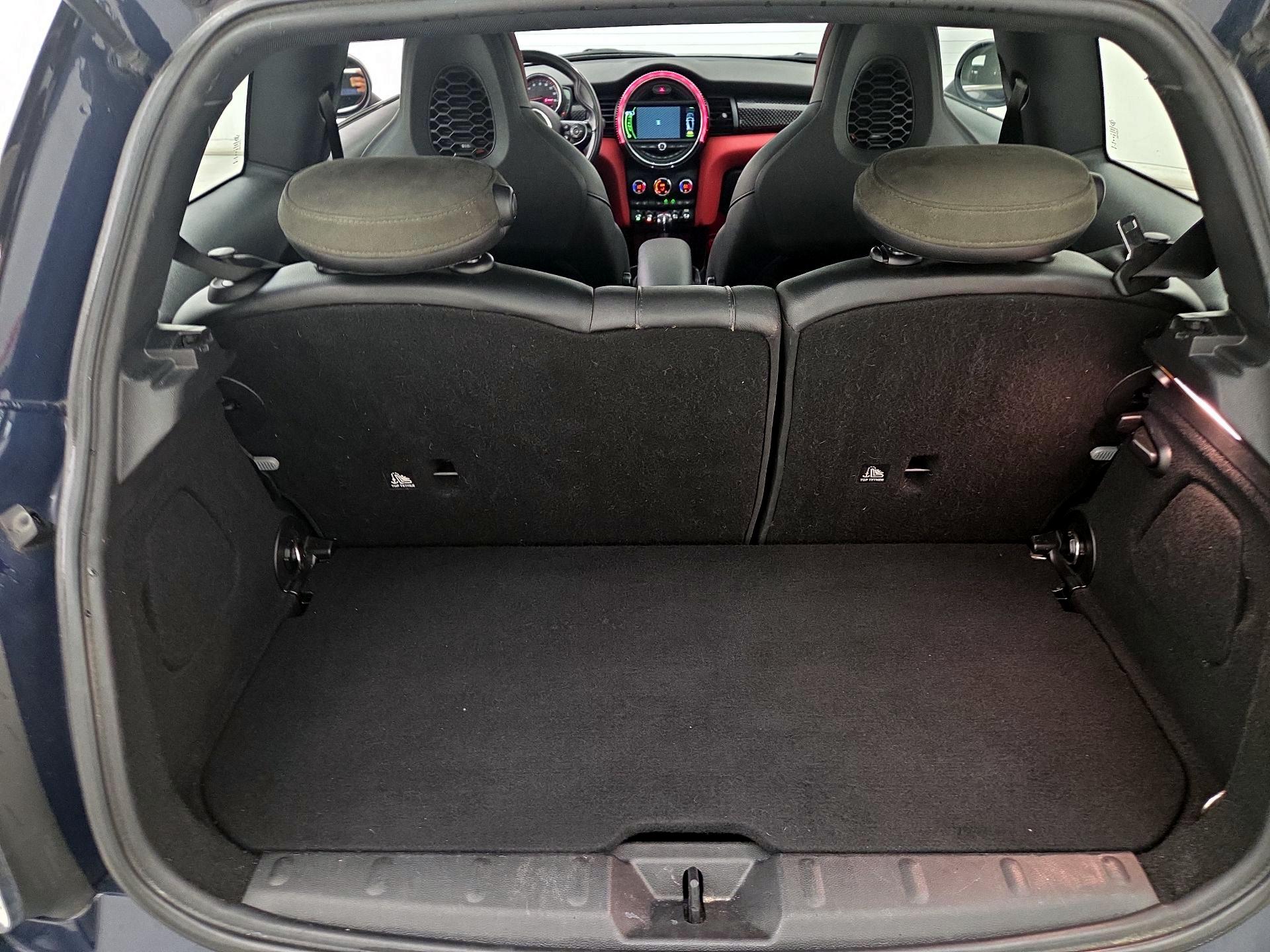 Thumbnail: 2018 MINI Cooper Hardtop - 20