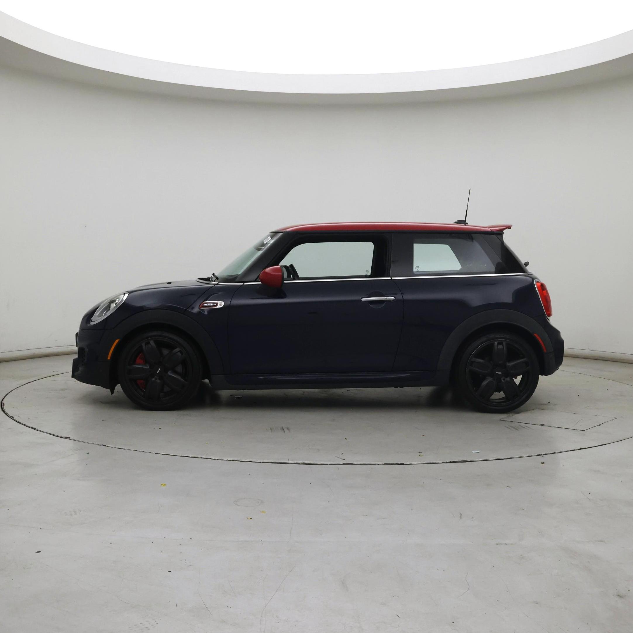 Thumbnail: 2018 MINI Cooper Hardtop - 3