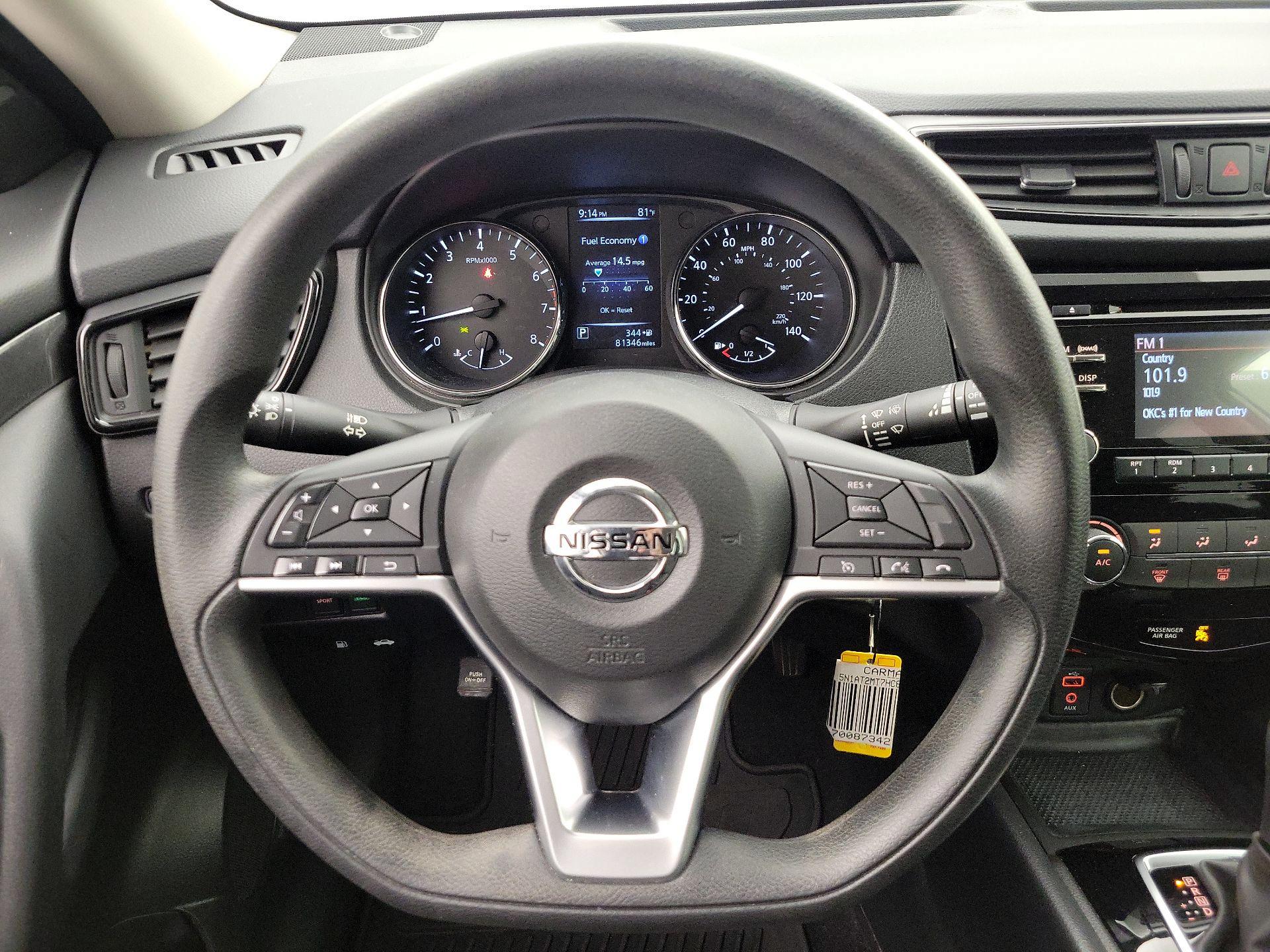 Thumbnail: 2017 Nissan Rogue - 10