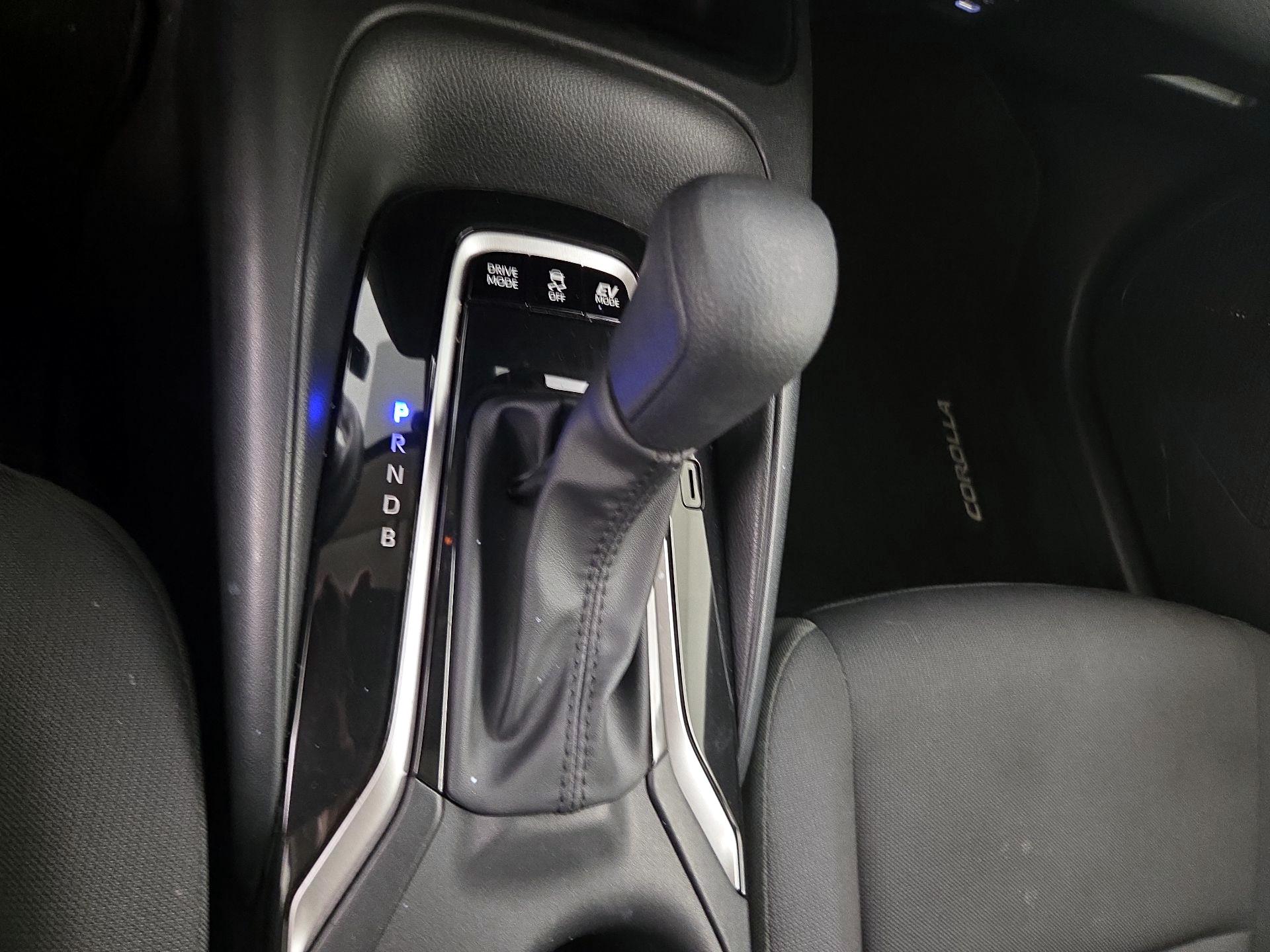 Thumbnail: 2024 Toyota Corolla - 17