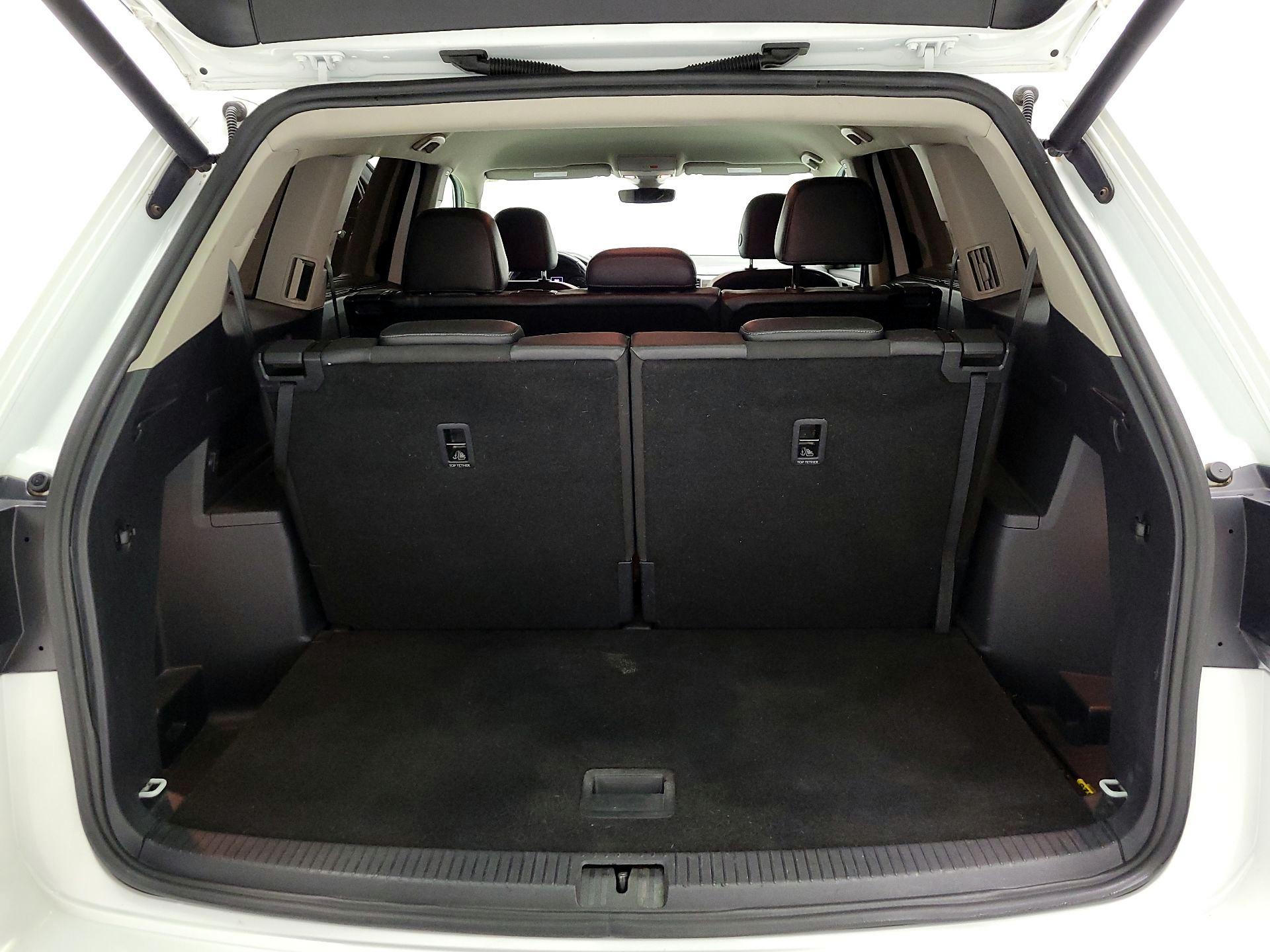Thumbnail: 2018 Volkswagen Atlas - 20