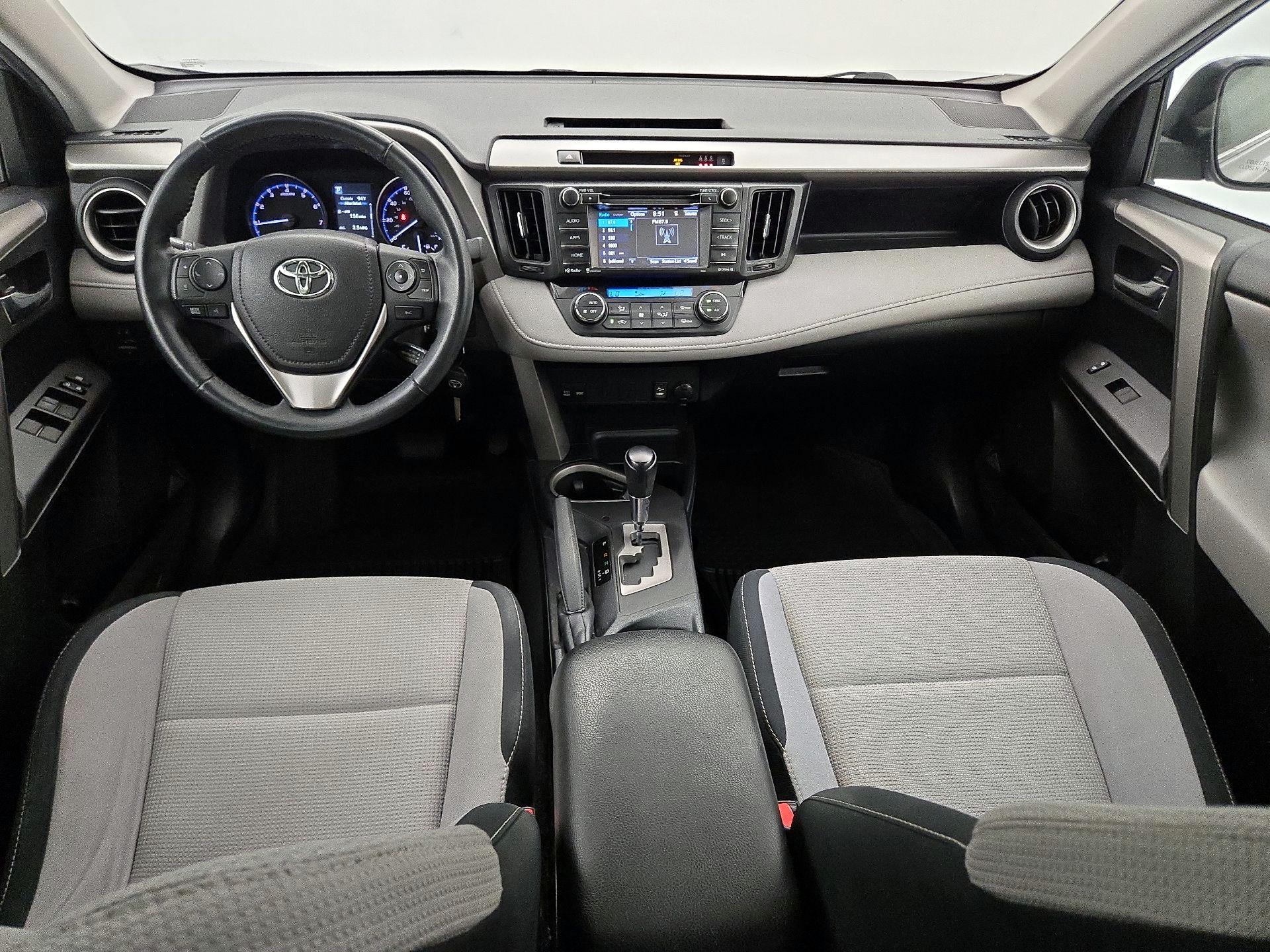 Thumbnail: 2017 Toyota RAV4 - 9