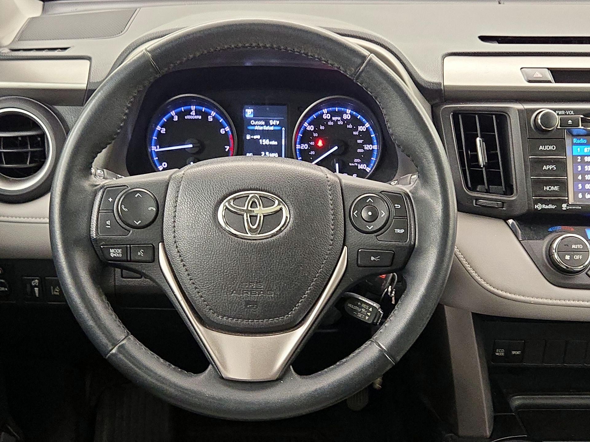 Thumbnail: 2017 Toyota RAV4 - 10