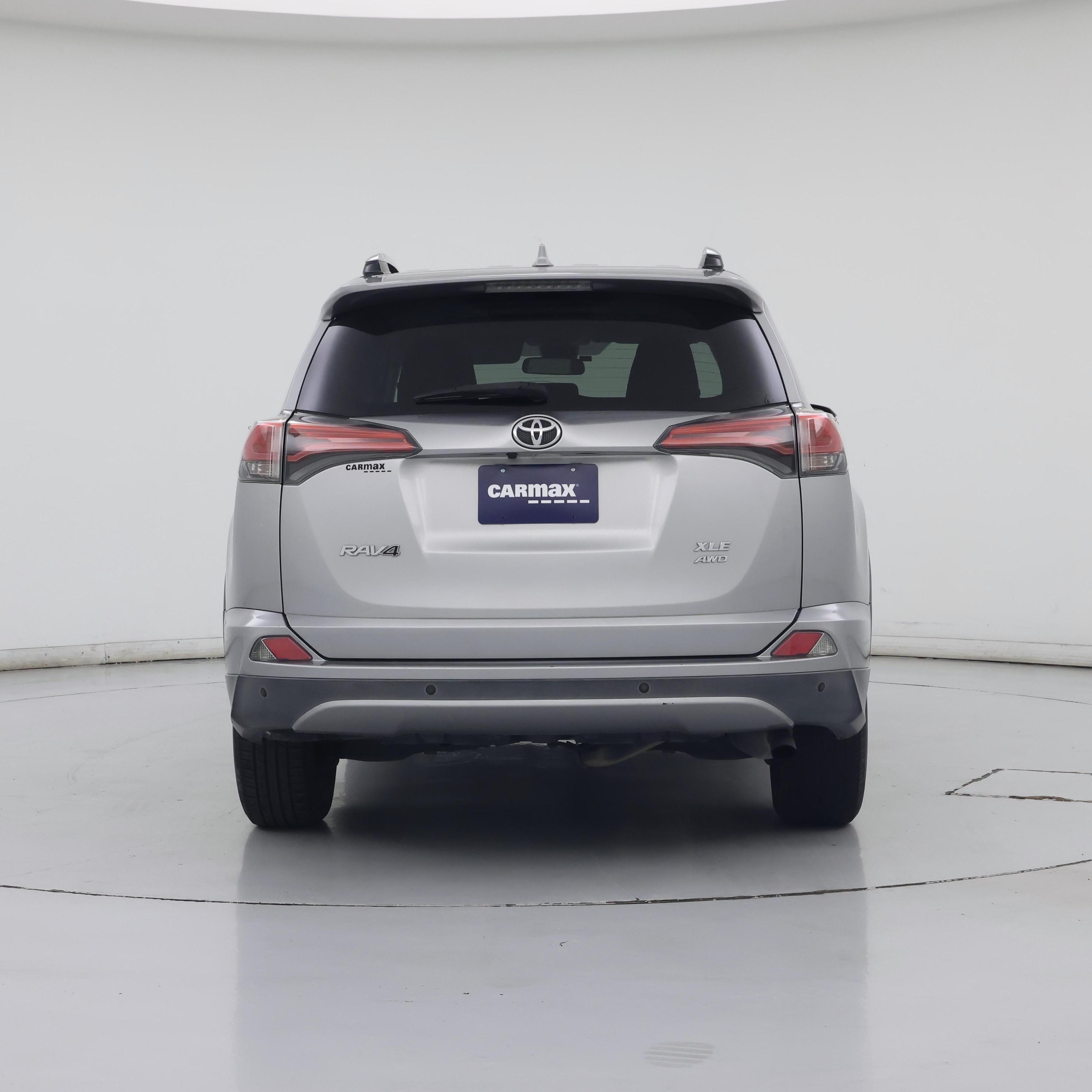 Thumbnail: 2017 Toyota RAV4 - 6