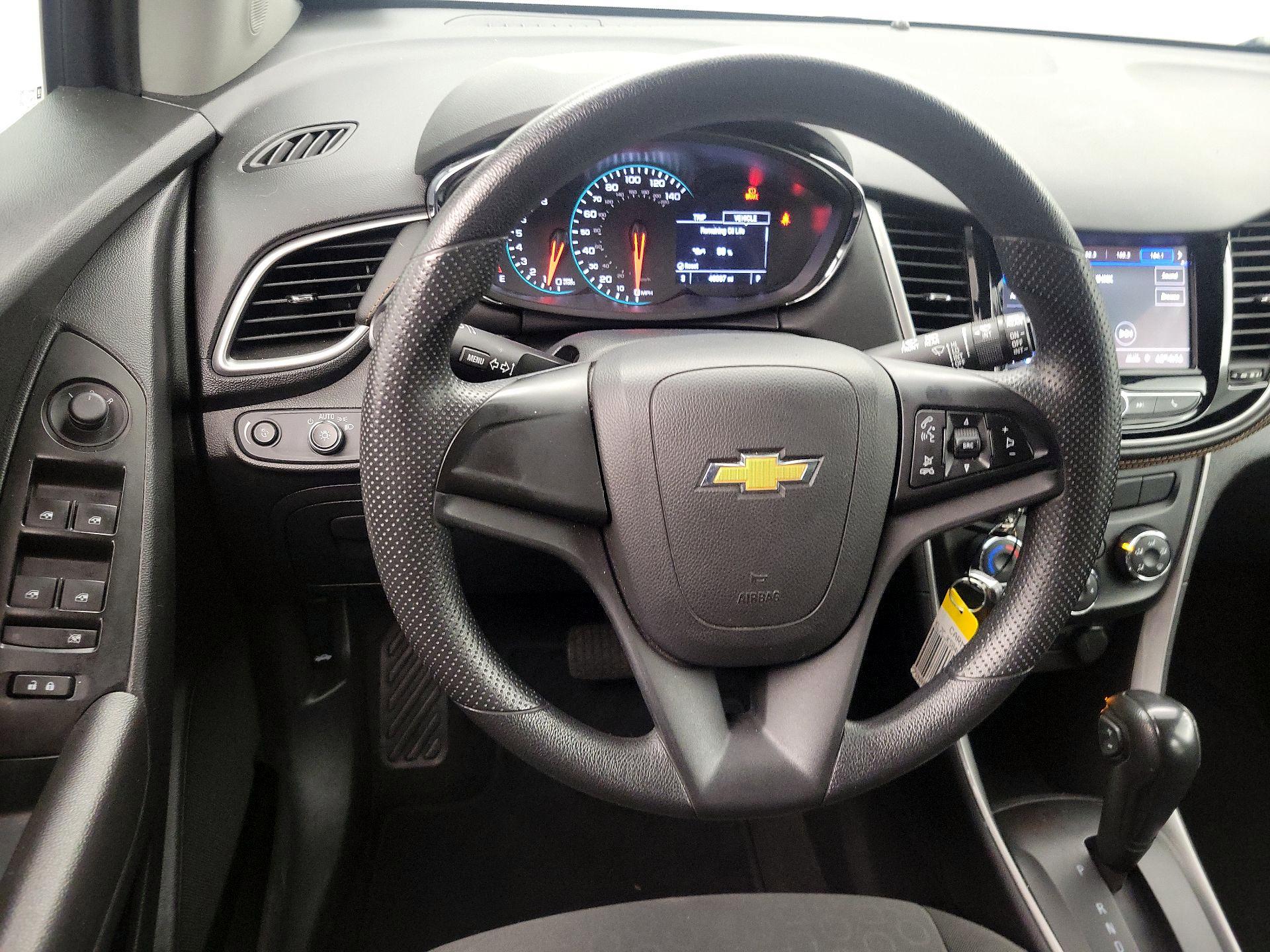 Thumbnail: 2020 Chevrolet Trax - 10