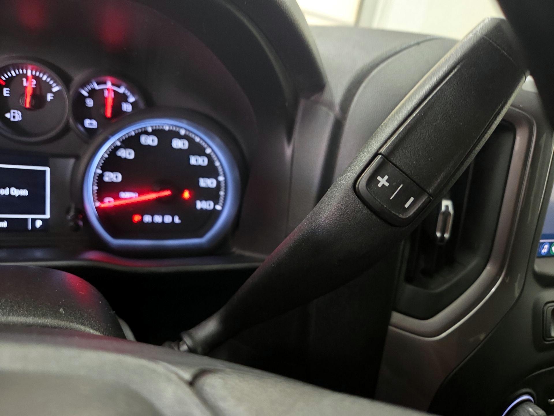 Thumbnail: 2021 Chevrolet Silverado 1500 - 17