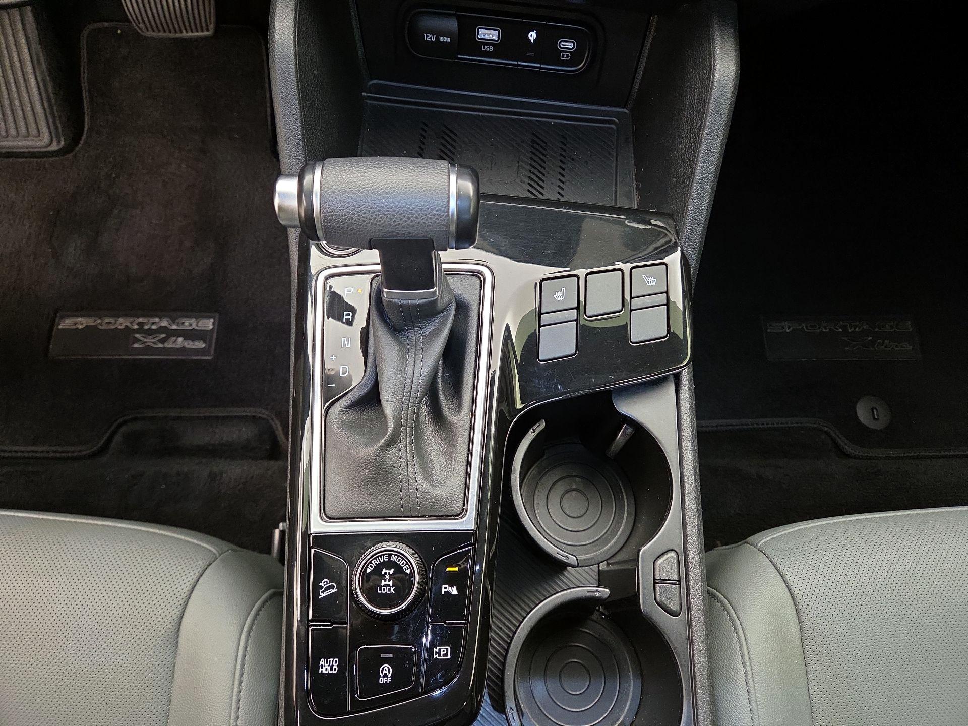 Thumbnail: 2023 Kia Sportage - 18