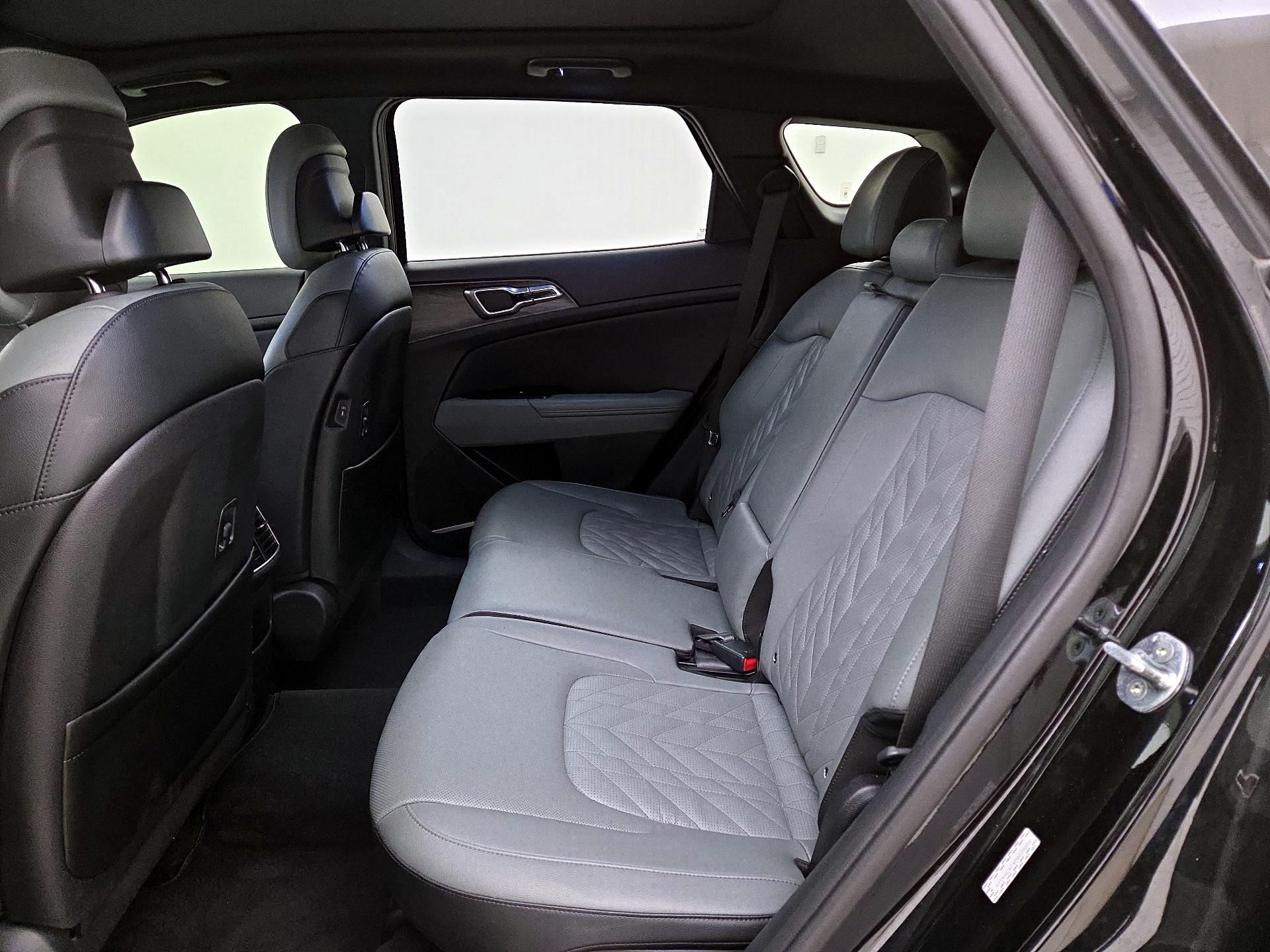 Thumbnail: 2023 Kia Sportage - 20