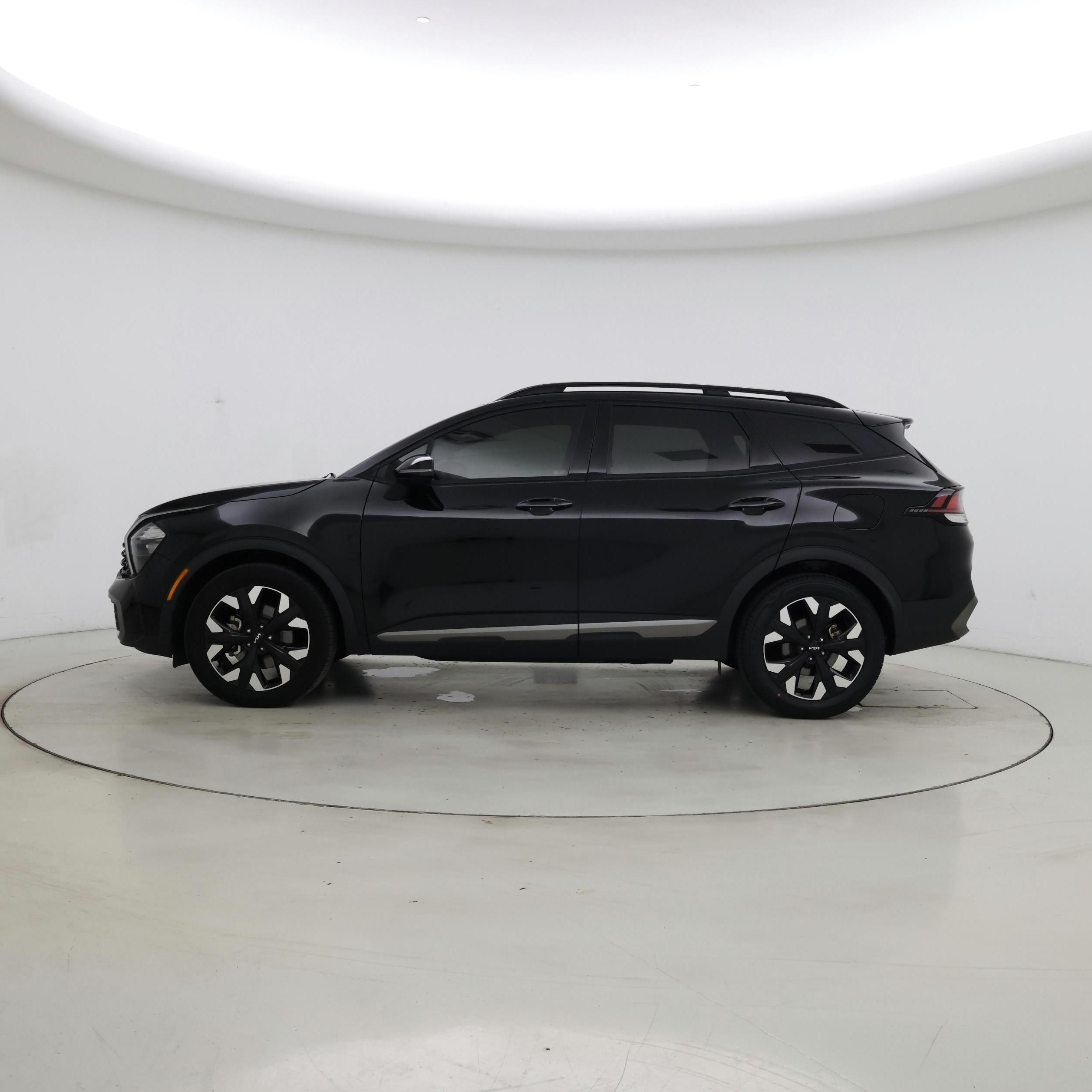 Thumbnail: 2023 Kia Sportage - 3