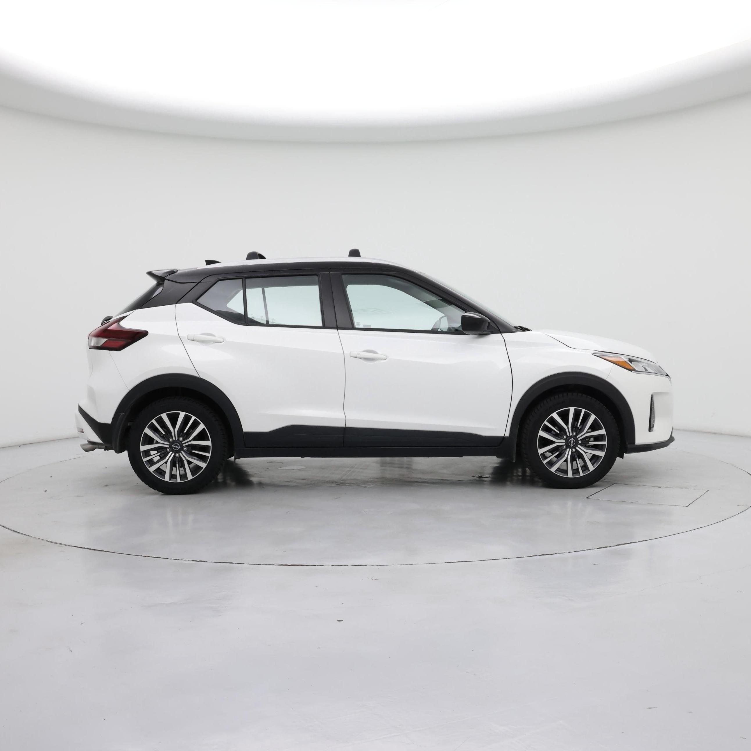 Thumbnail: 2022 Nissan Kicks - 7