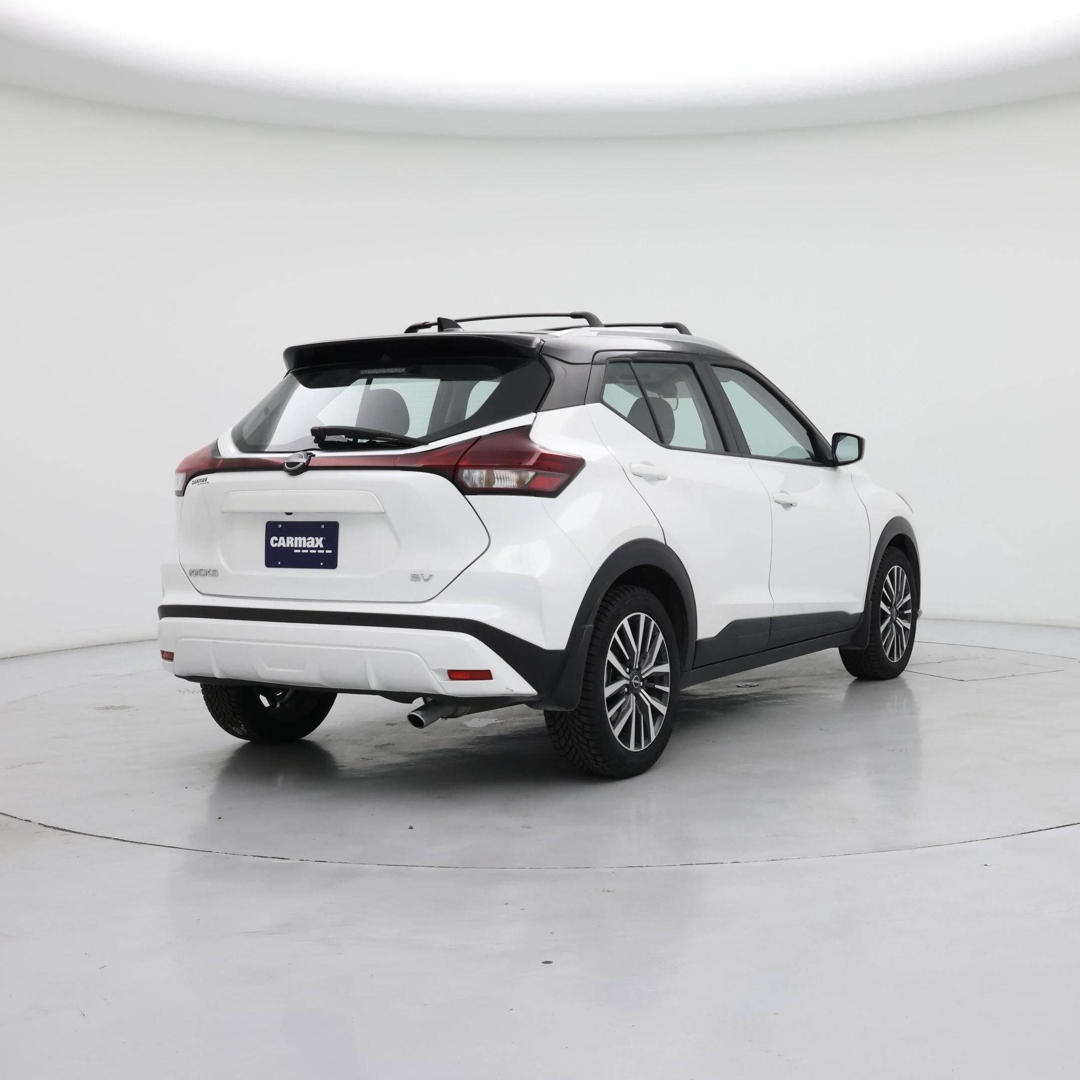 Thumbnail: 2022 Nissan Kicks - 8