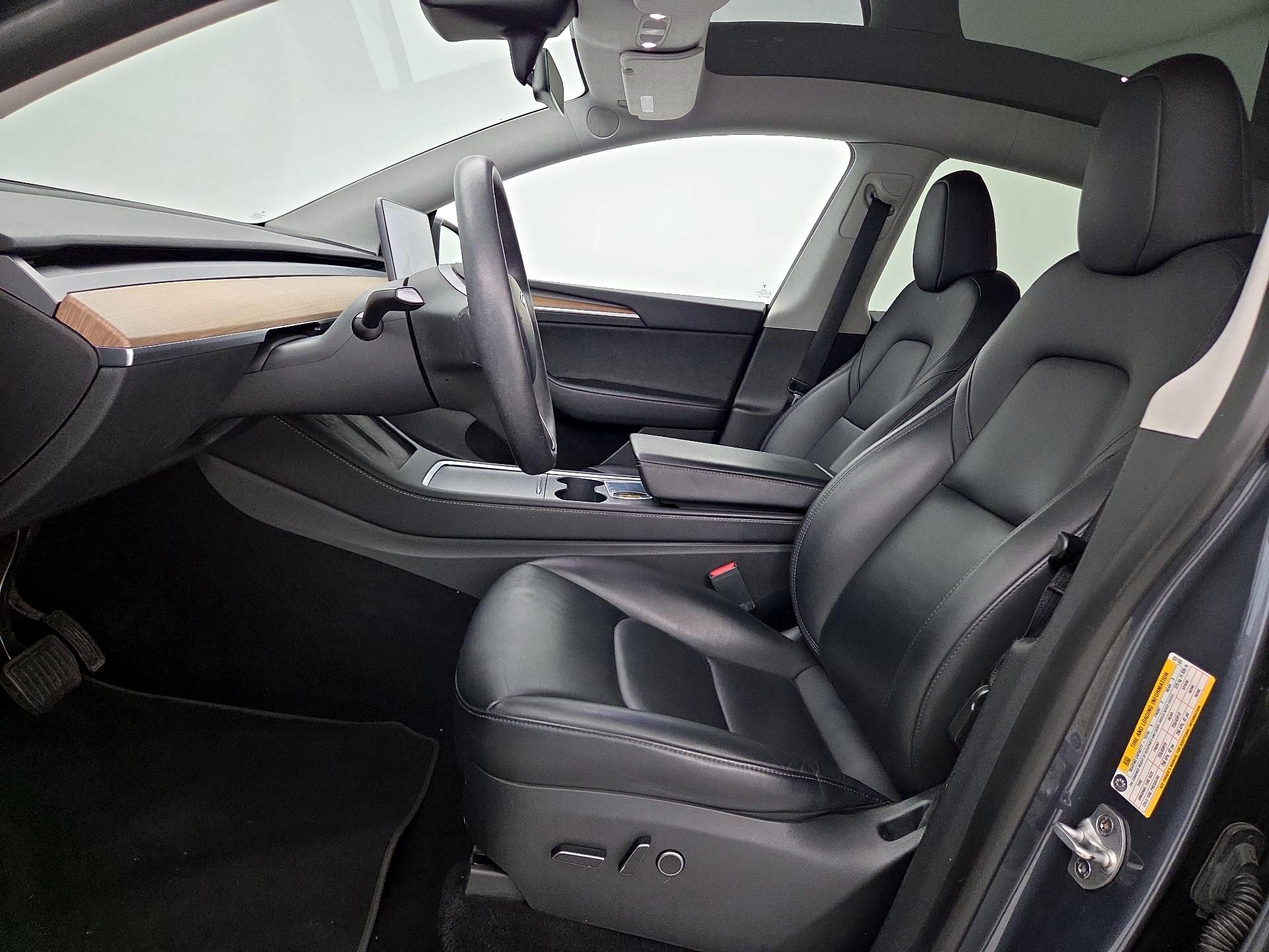 Thumbnail: 2023 Tesla Model Y - 11