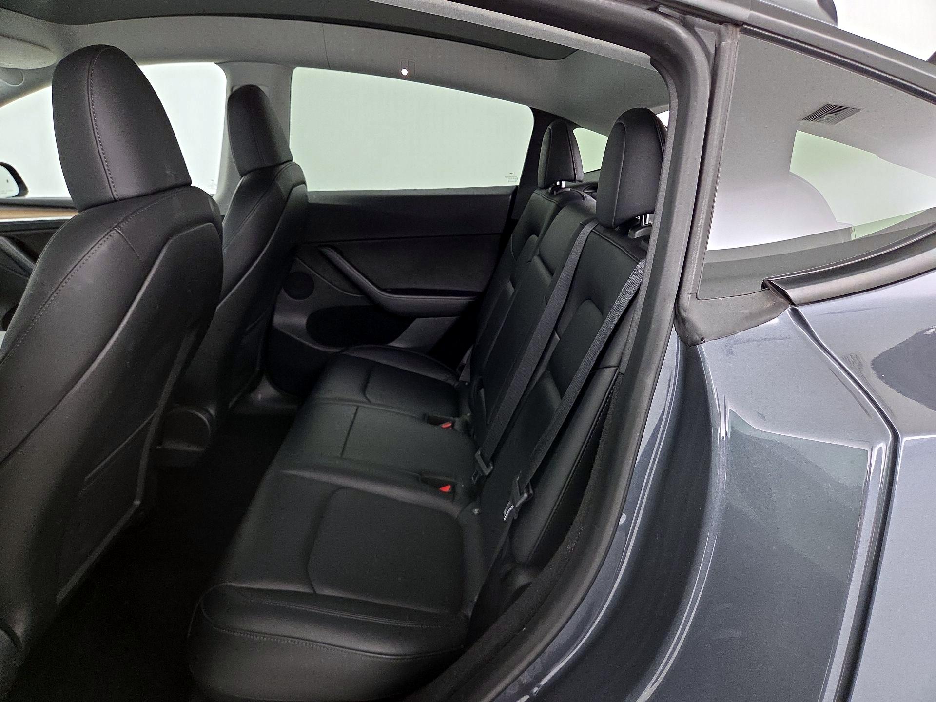 Thumbnail: 2023 Tesla Model Y - 19