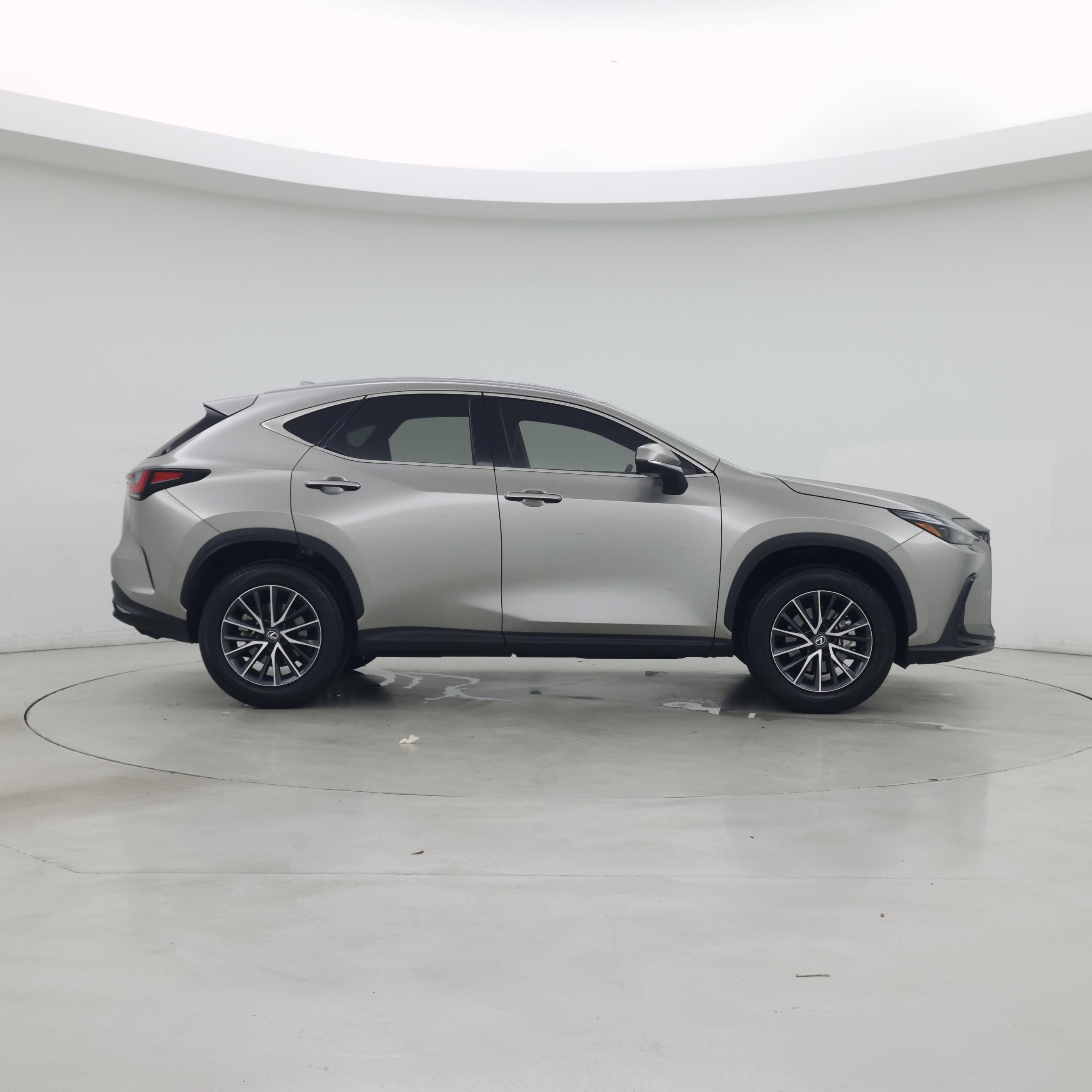 Thumbnail: 2024 Lexus NX - 7
