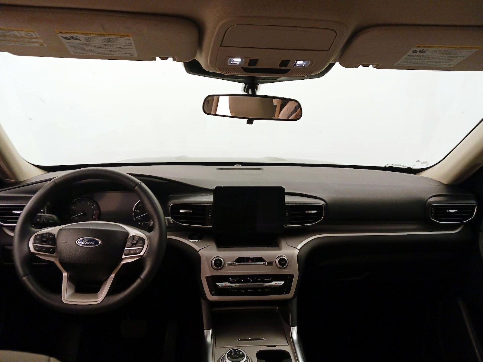 2024 Ford Explorer XLT - Photo 10