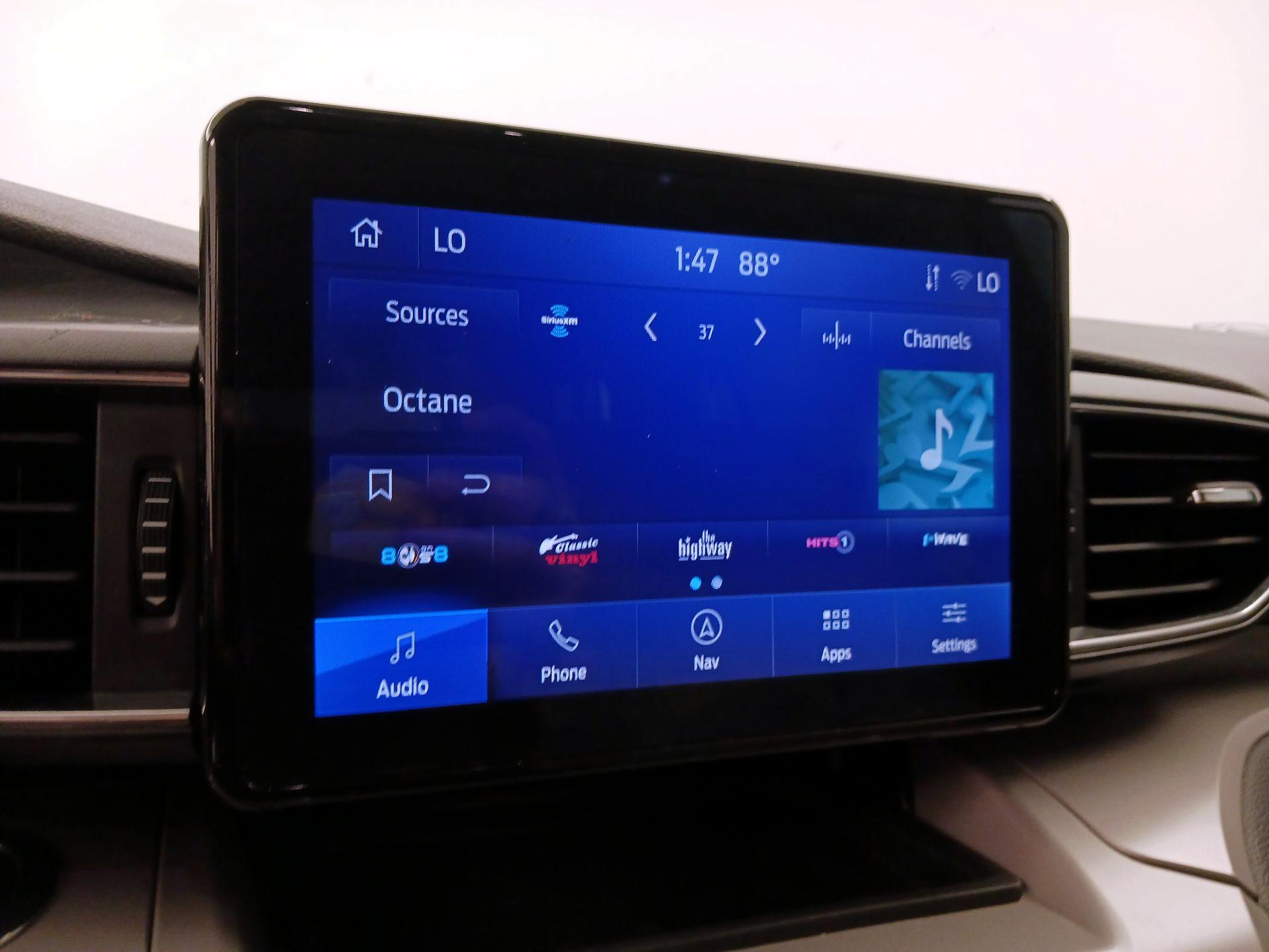 Thumbnail: 2024 Ford Explorer - 16