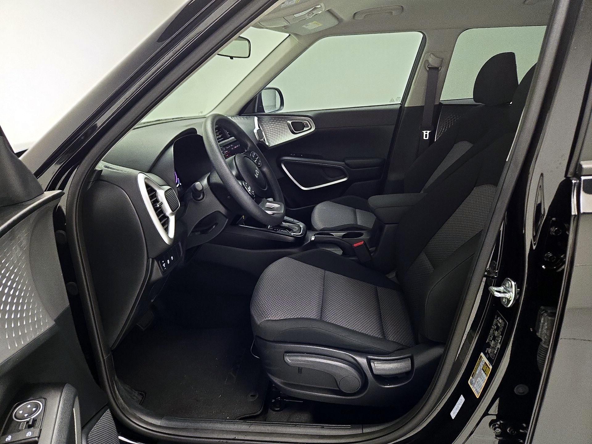 Thumbnail: 2025 Kia Soul - 11