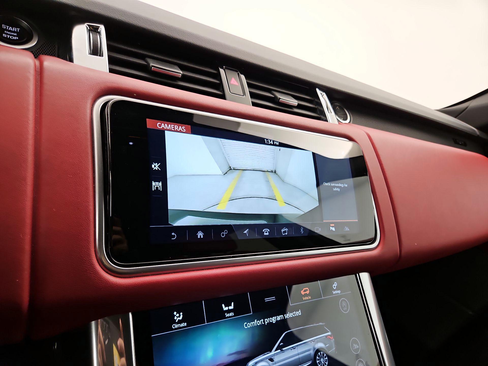 Thumbnail: 2020 Land Rover Range Rover Sport - 14