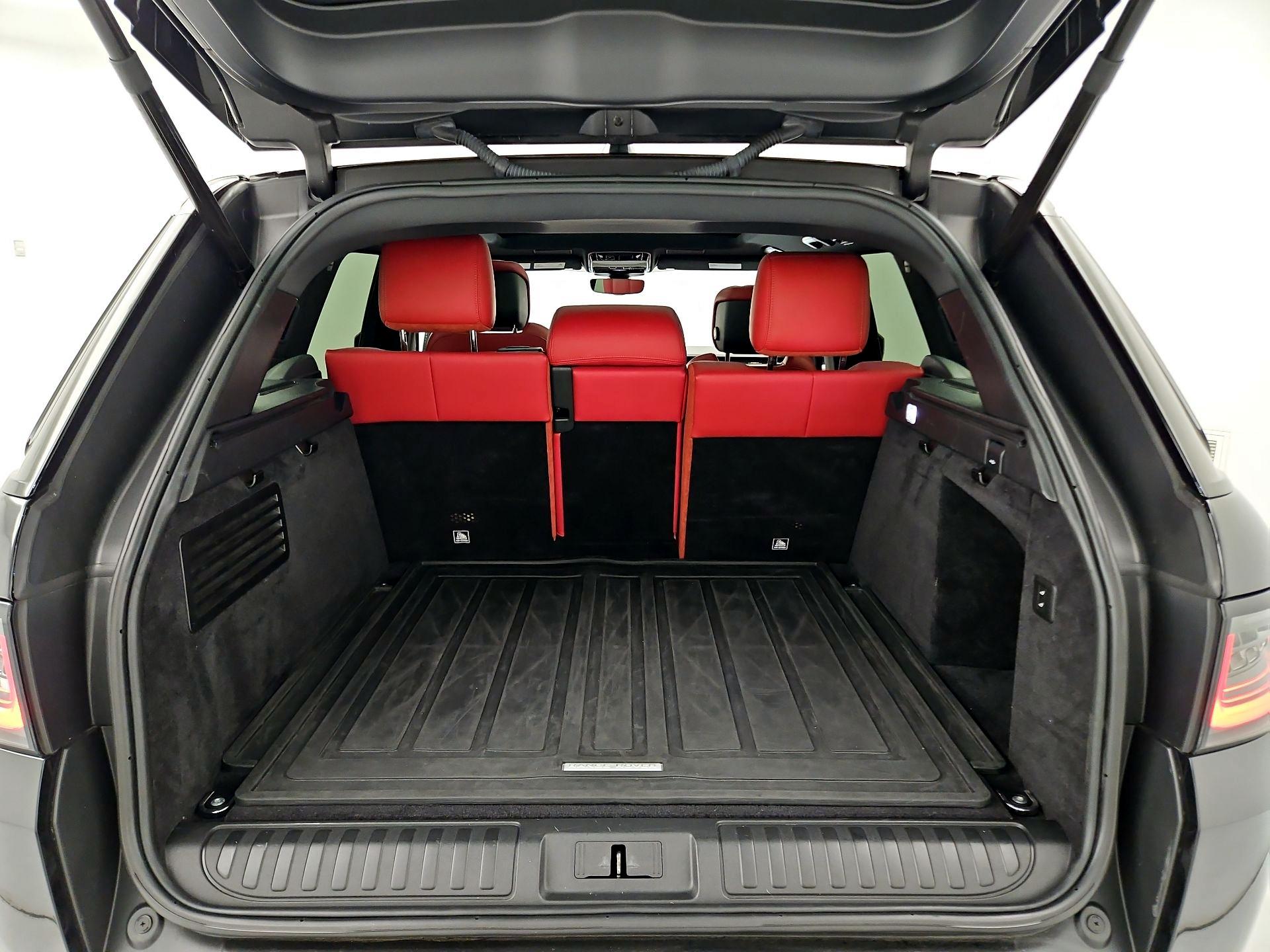 Thumbnail: 2020 Land Rover Range Rover Sport - 20