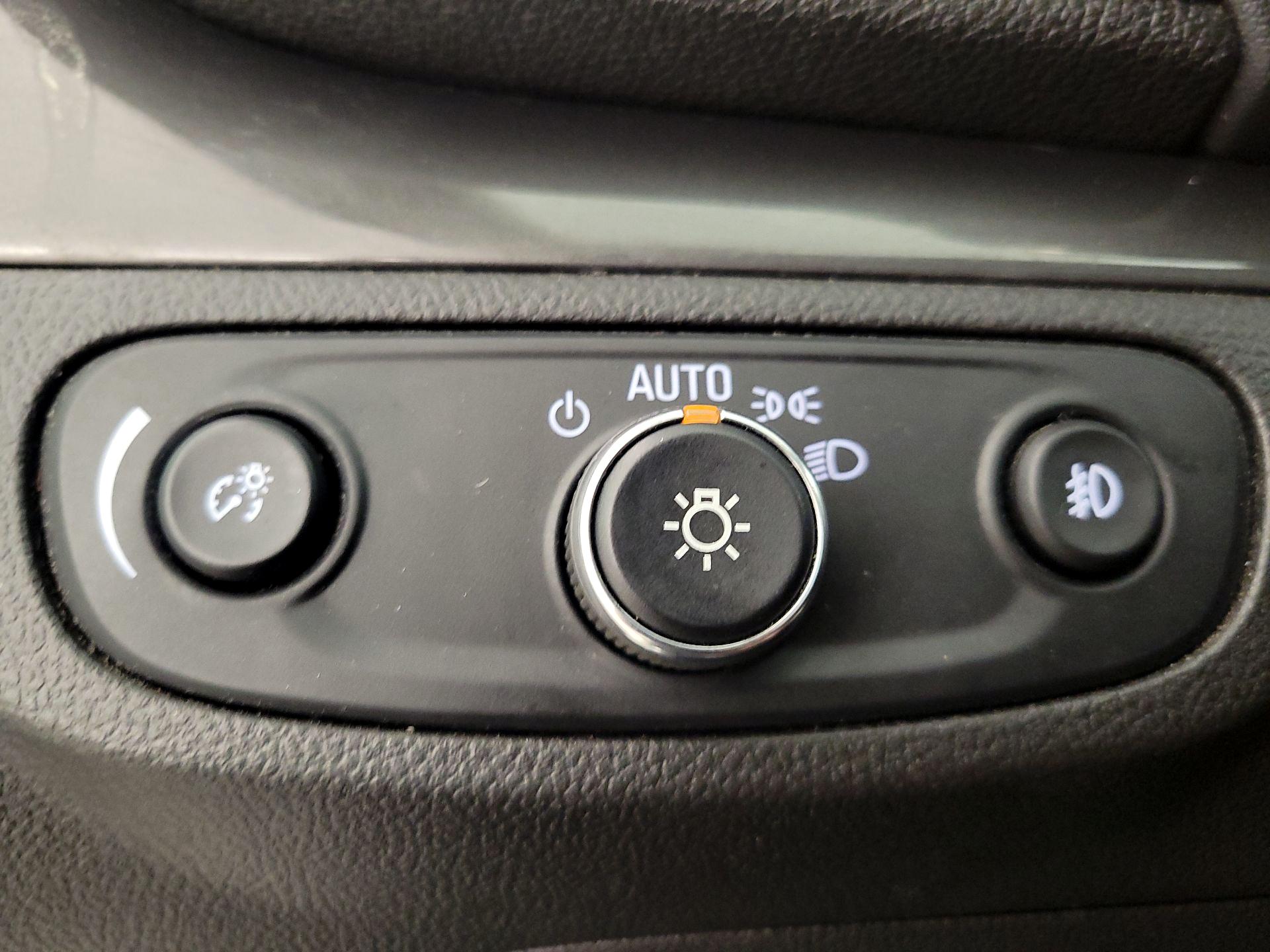 Thumbnail: 2017 Buick Encore - 13