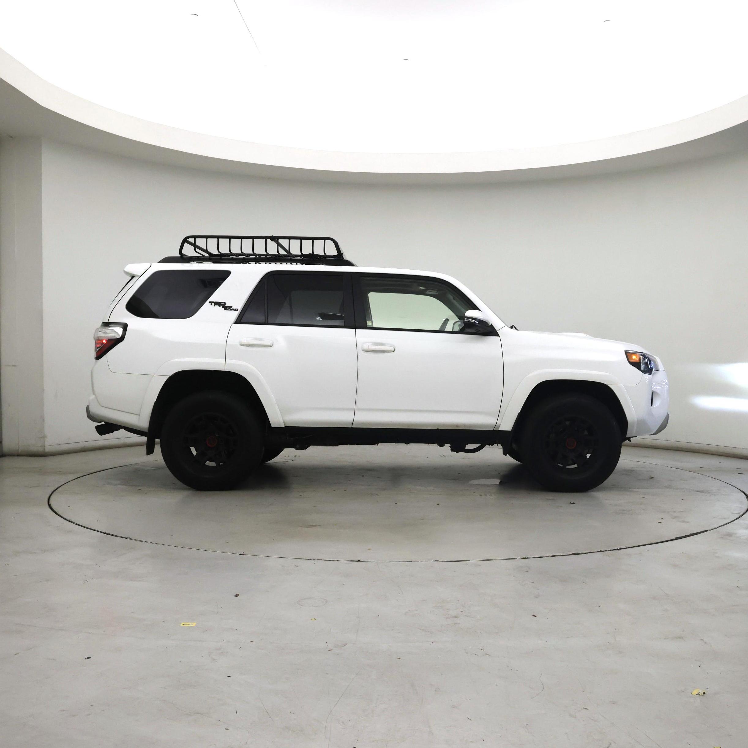 Thumbnail: 2024 Toyota 4Runner - 7