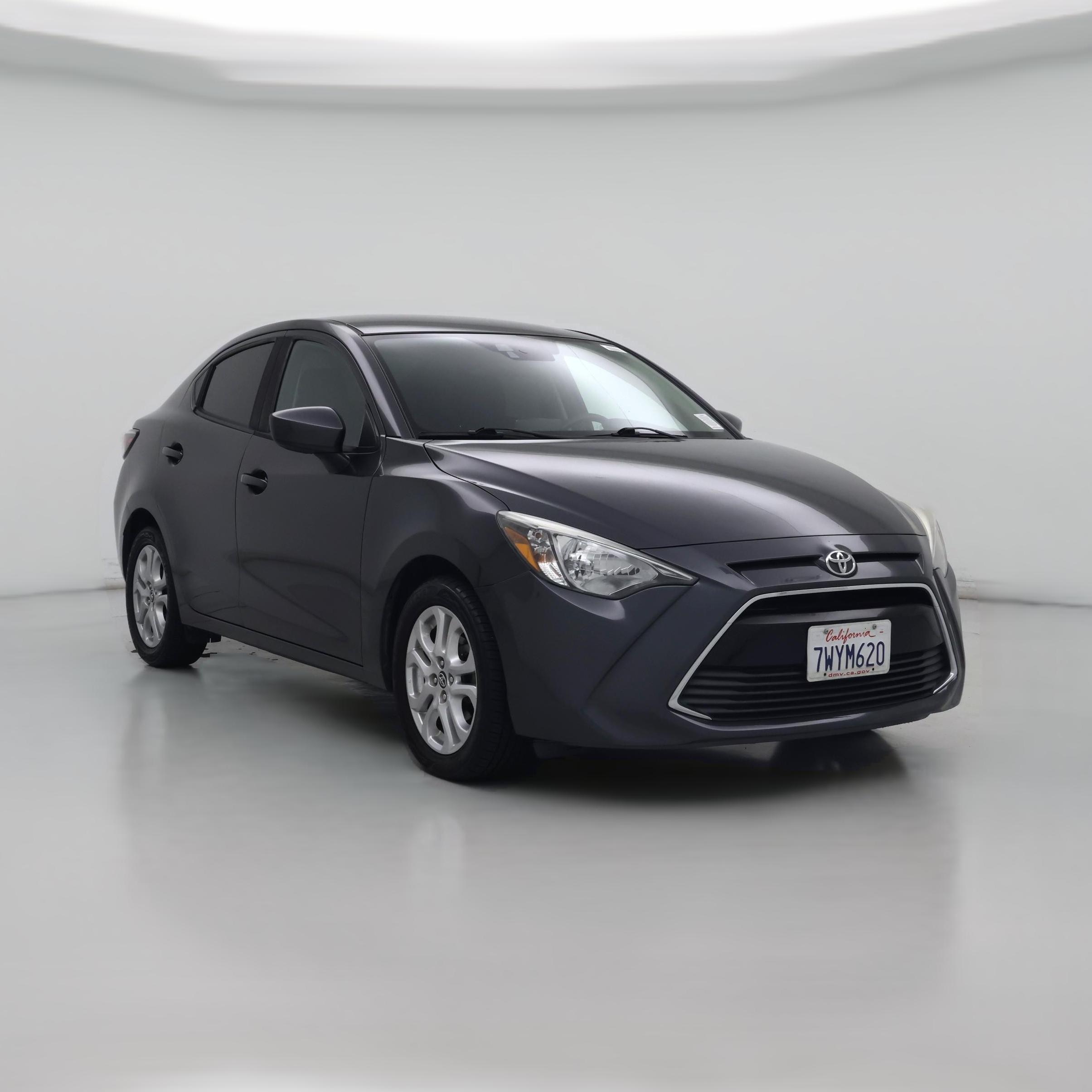 Thumbnail: 2017 Toyota Yaris iA - 1
