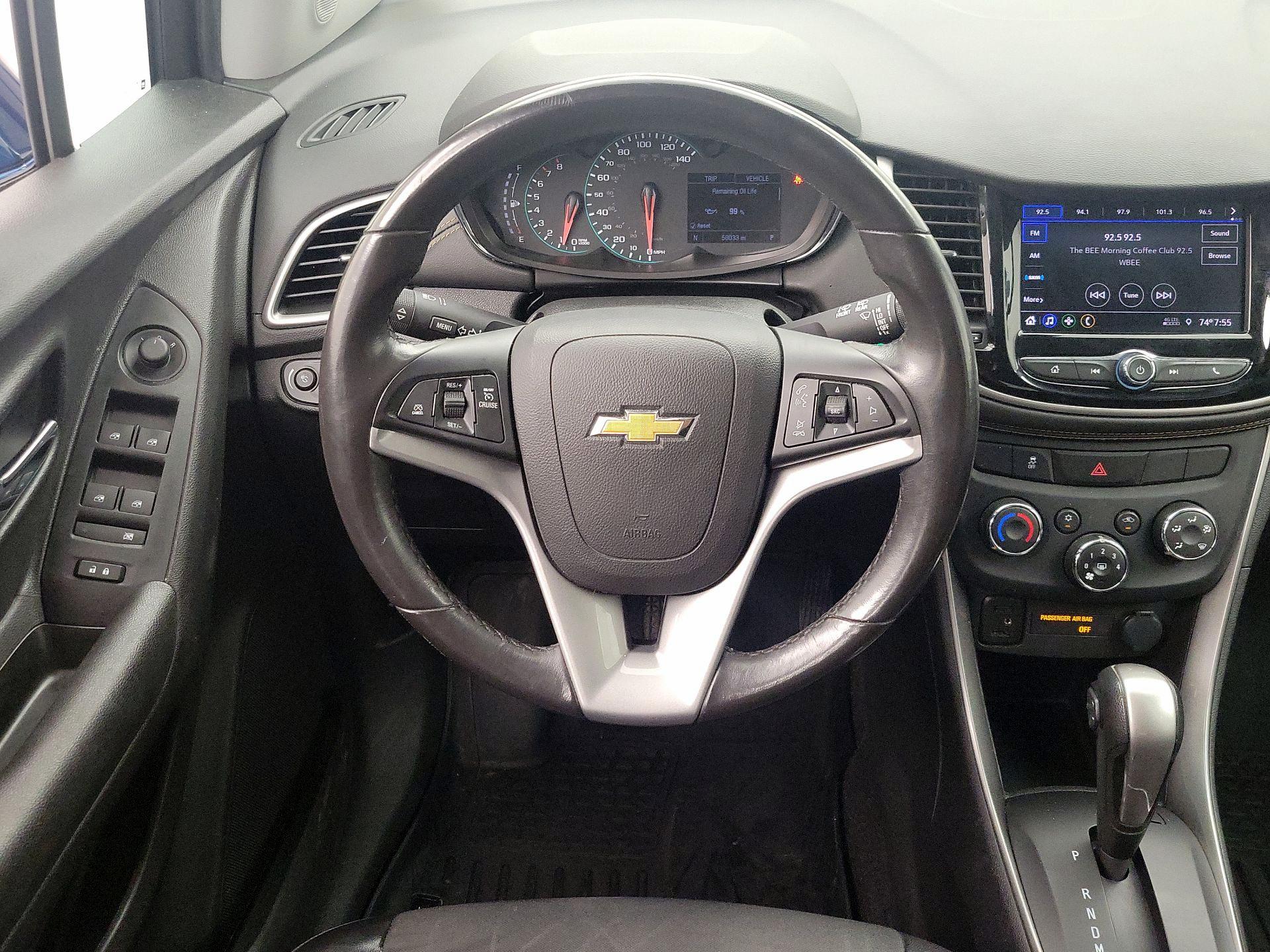 Thumbnail: 2020 Chevrolet Trax - 10
