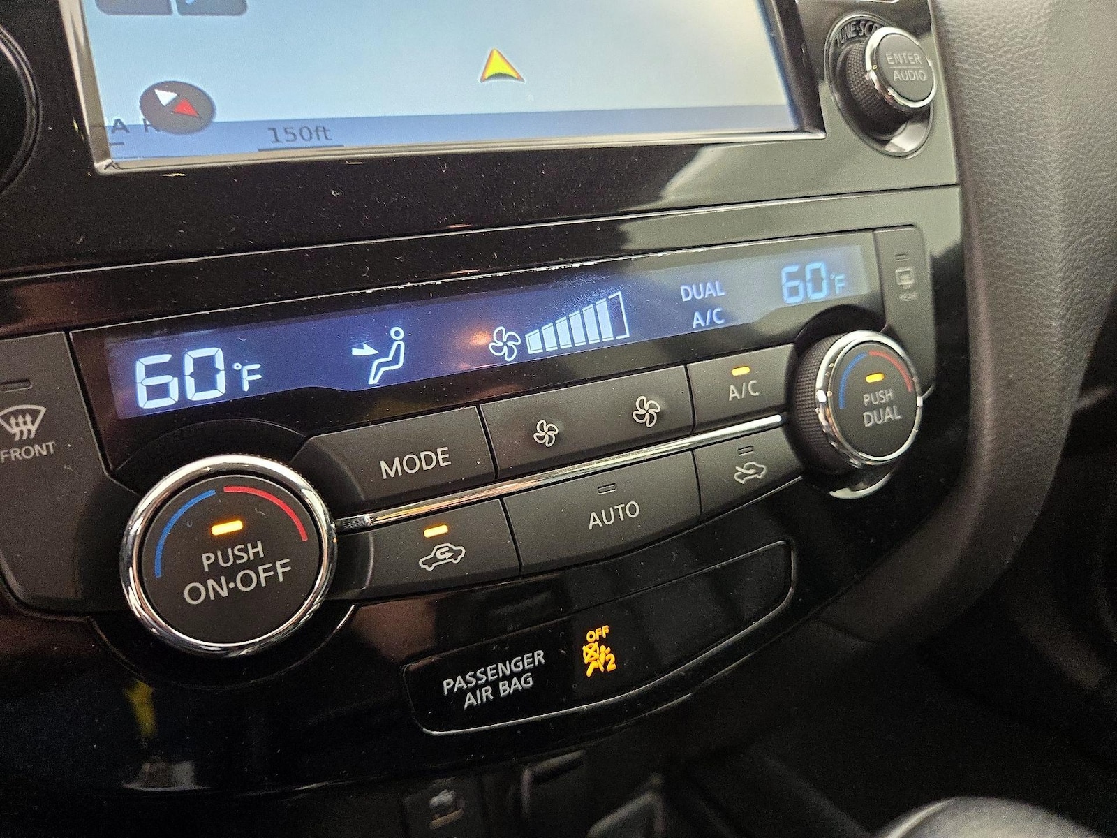 2015 Nissan Rogue SL - Photo 16