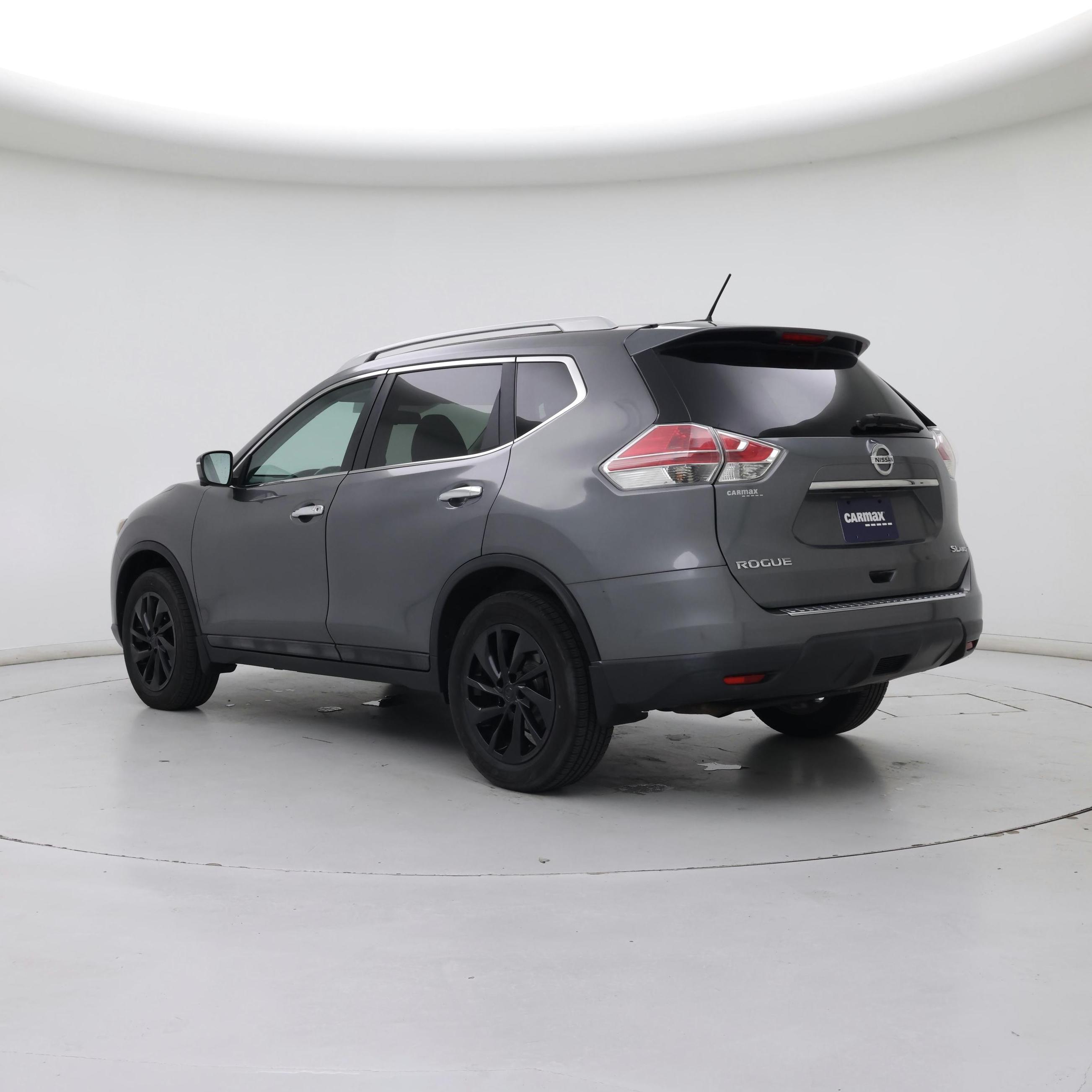Thumbnail: 2015 Nissan Rogue - 2