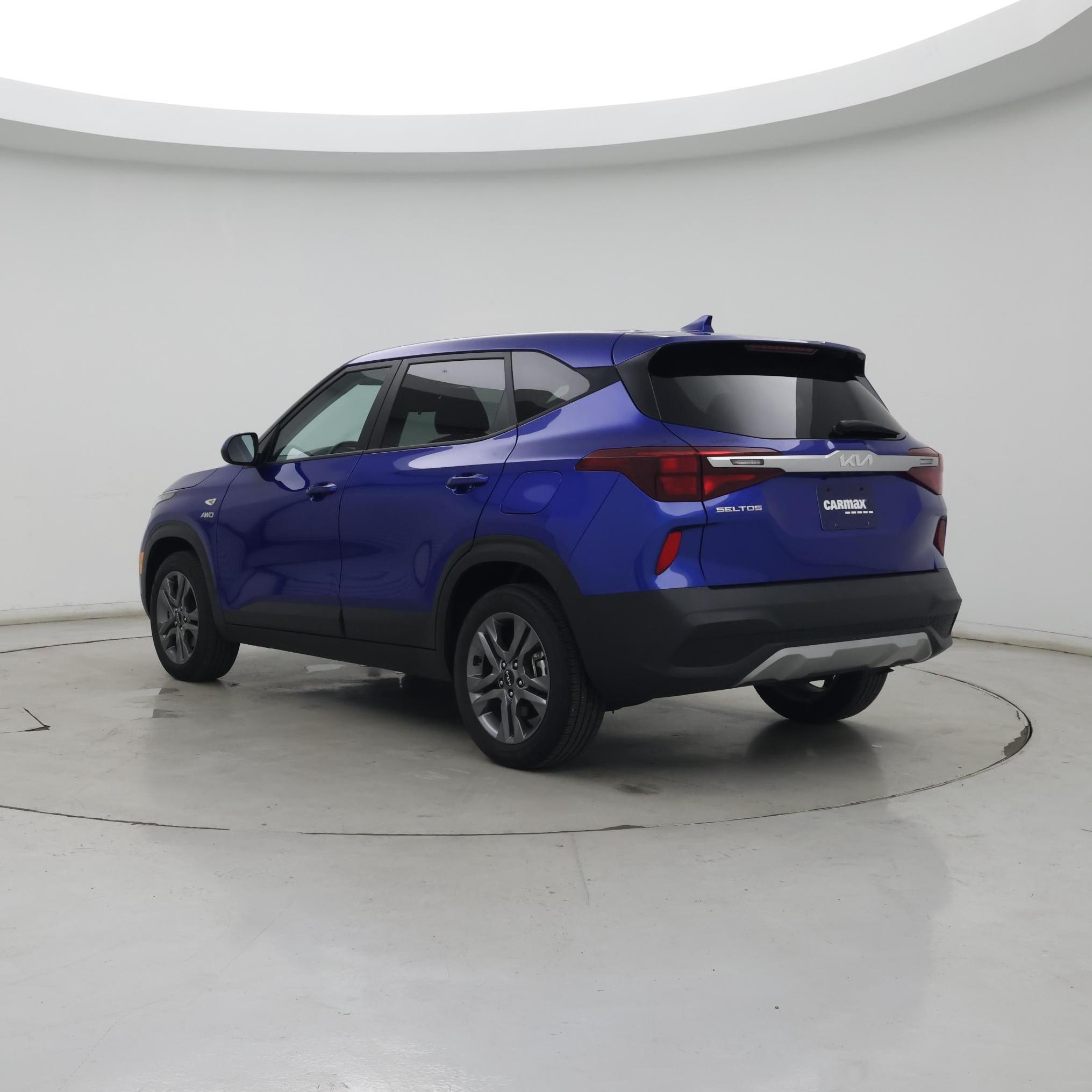 Thumbnail: 2023 Kia Seltos - 2