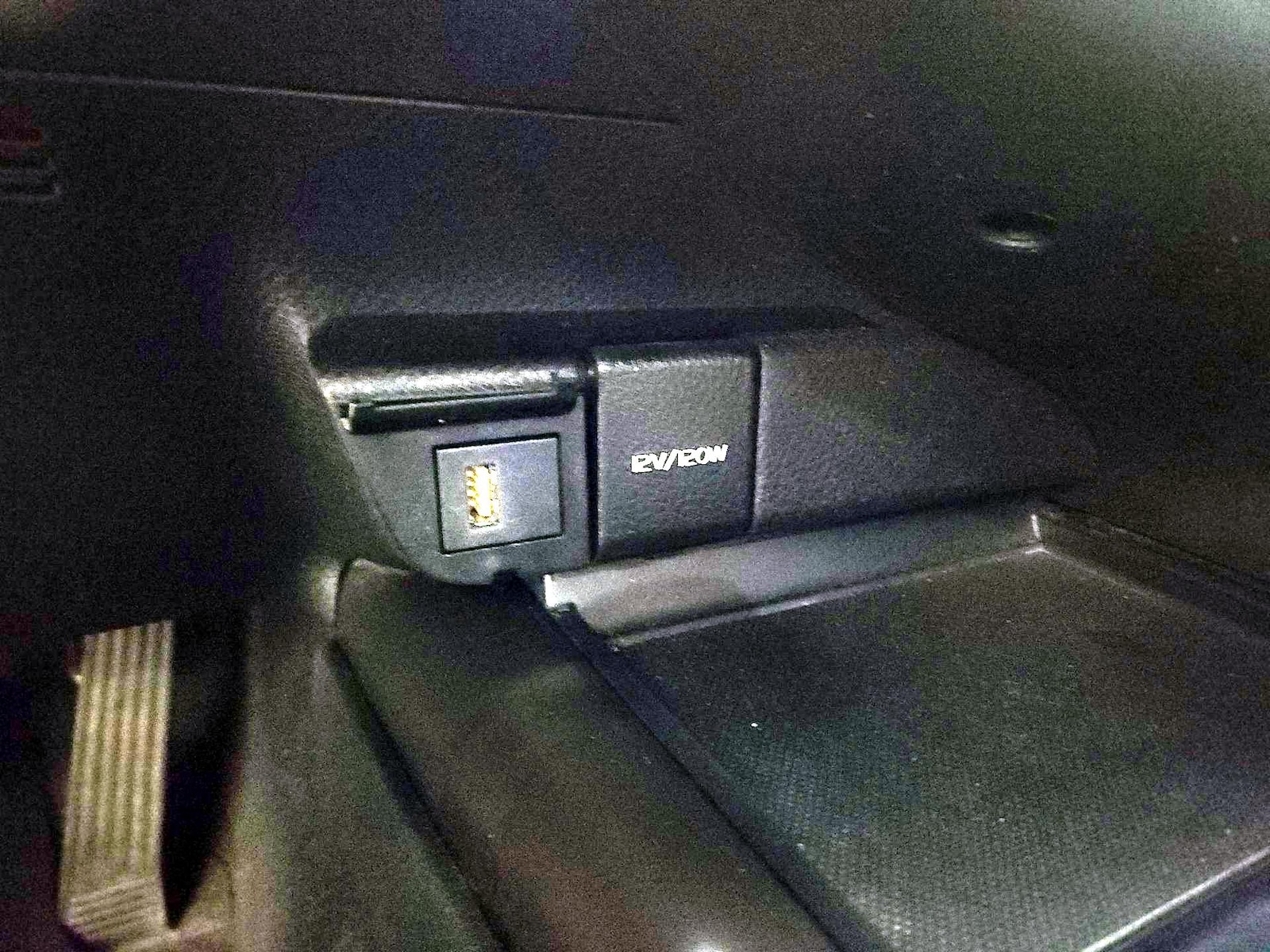 2023 Toyota Camry SE - Photo 19