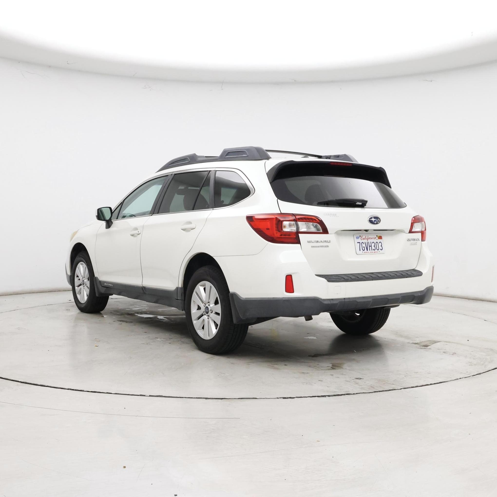 Thumbnail: 2015 Subaru Outback - 2