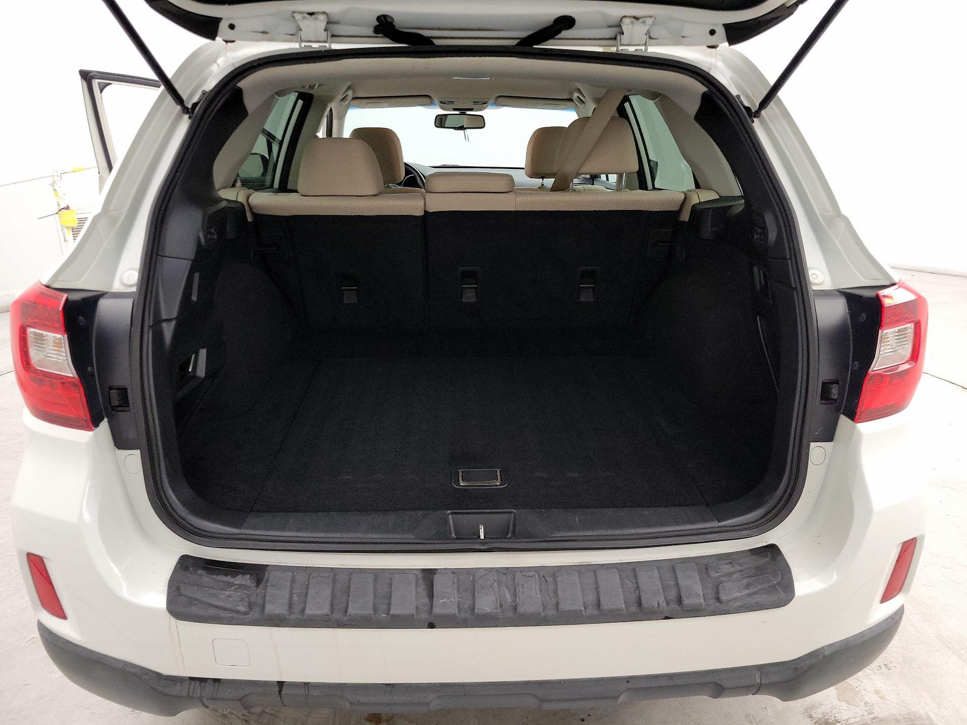Thumbnail: 2015 Subaru Outback - 19