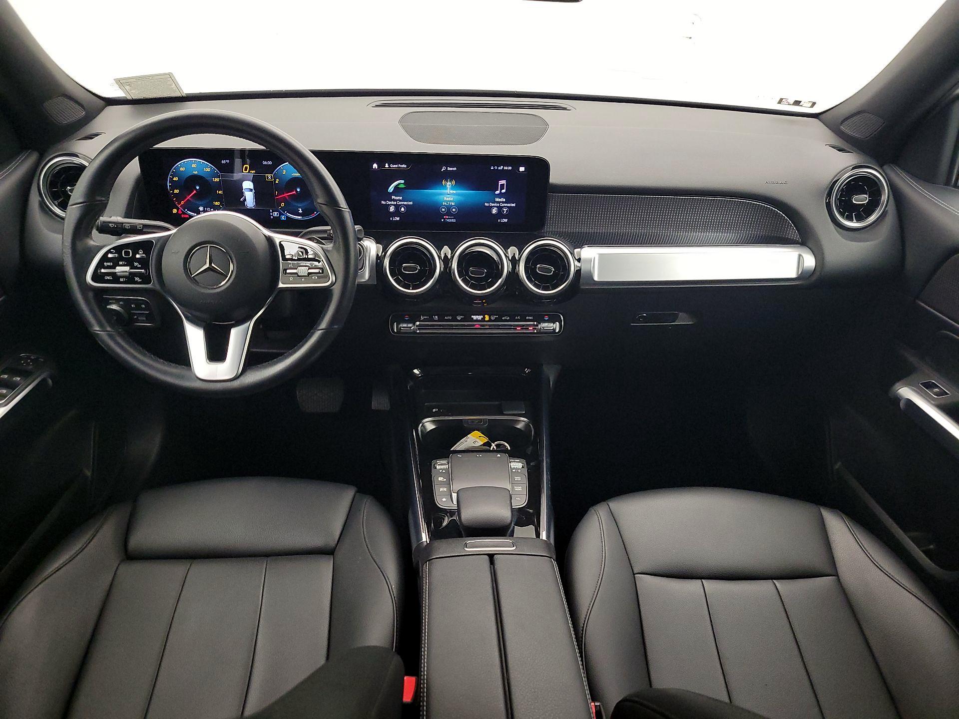 Thumbnail: 2022 Mercedes-Benz GLB - 9