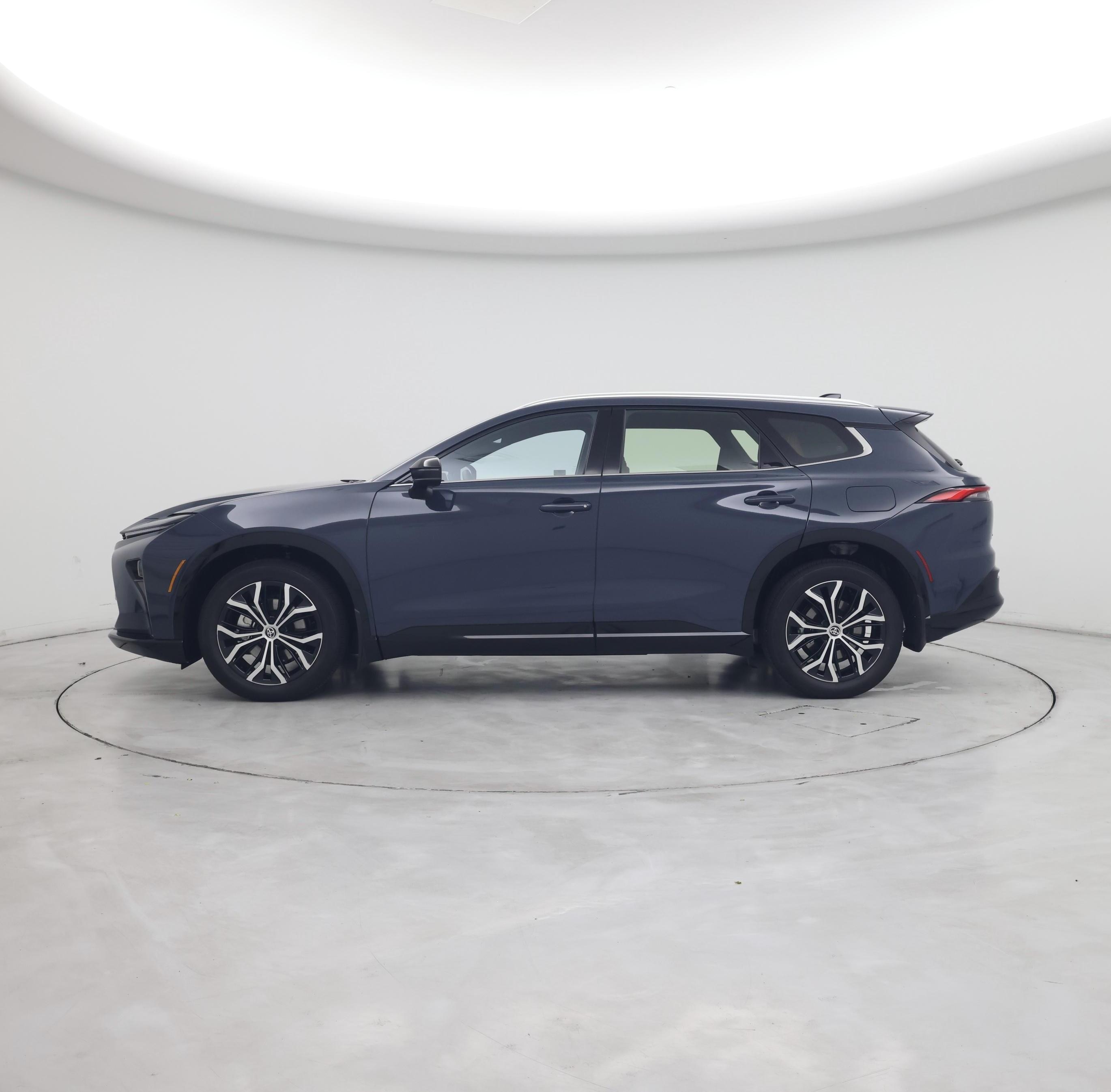 Thumbnail: 2026 Toyota Crown Signia - 3