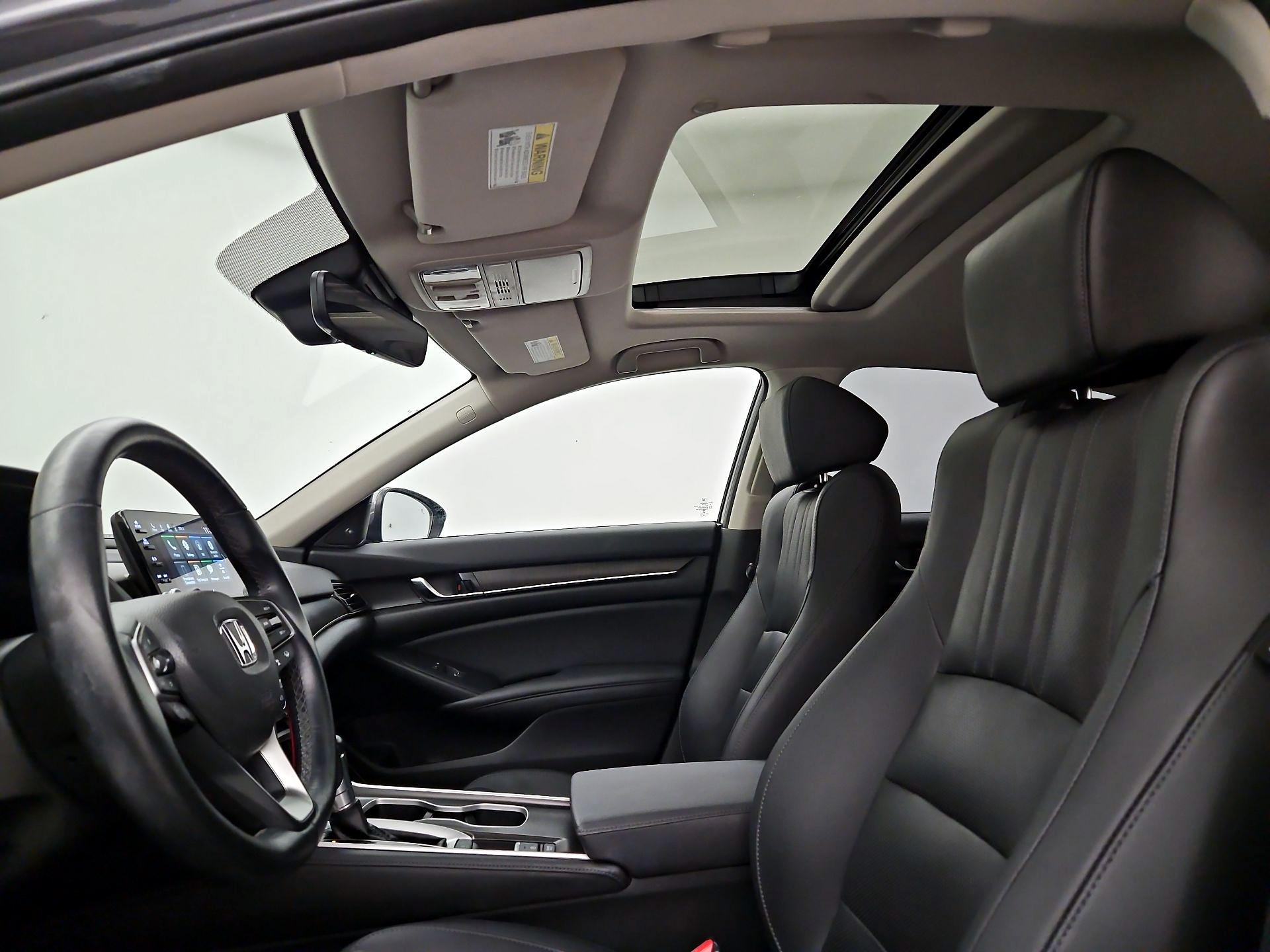 Thumbnail: 2019 Honda Accord - 19