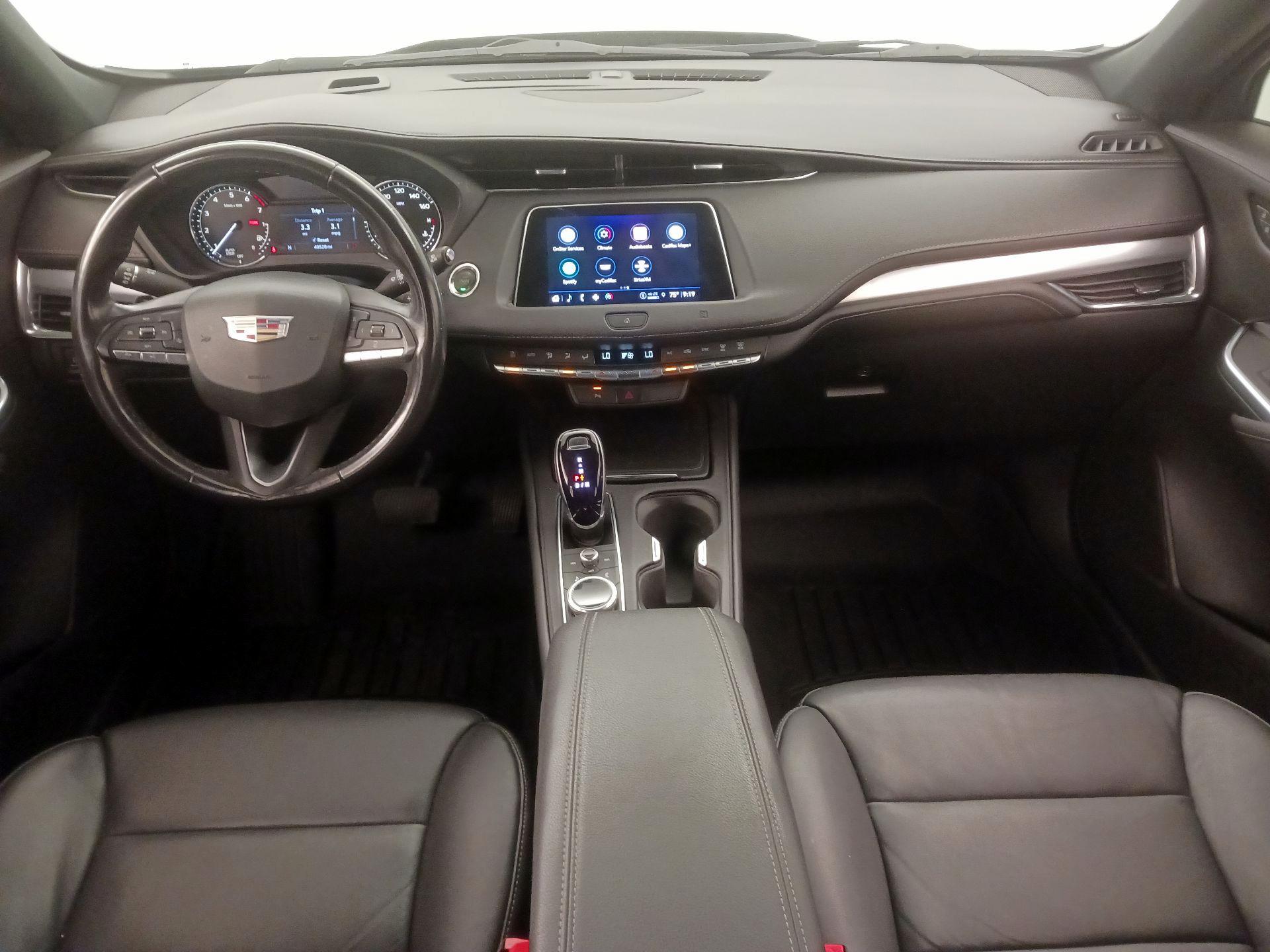 Thumbnail: 2021 Cadillac XT4 - 9