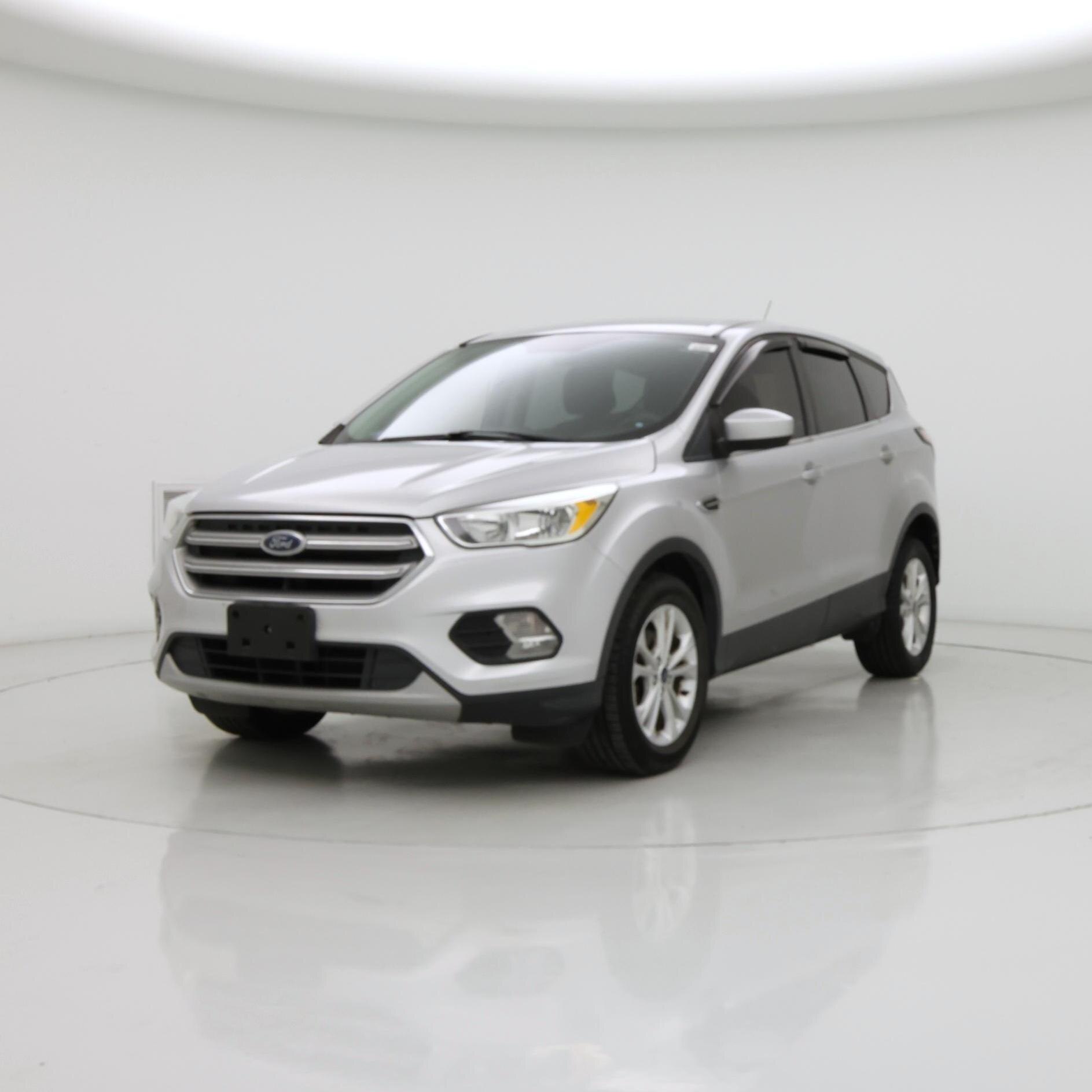 Thumbnail: 2017 Ford Escape - 4
