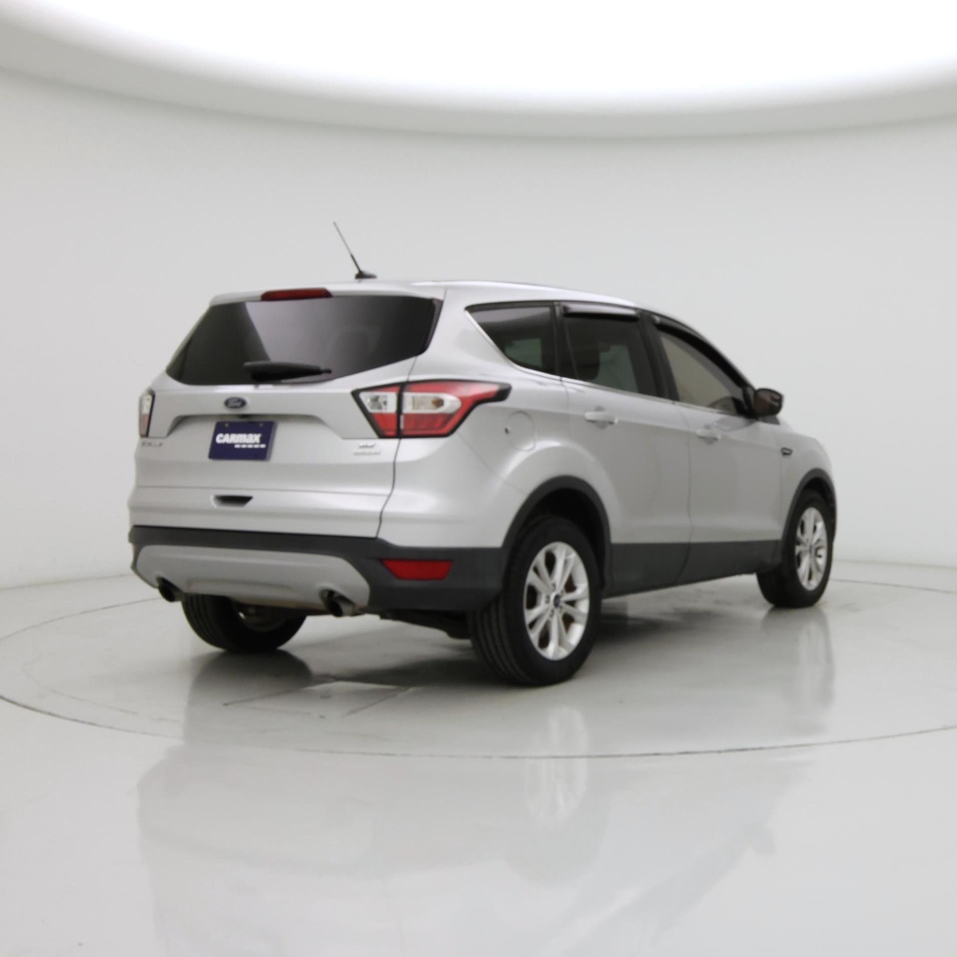 Thumbnail: 2017 Ford Escape - 8
