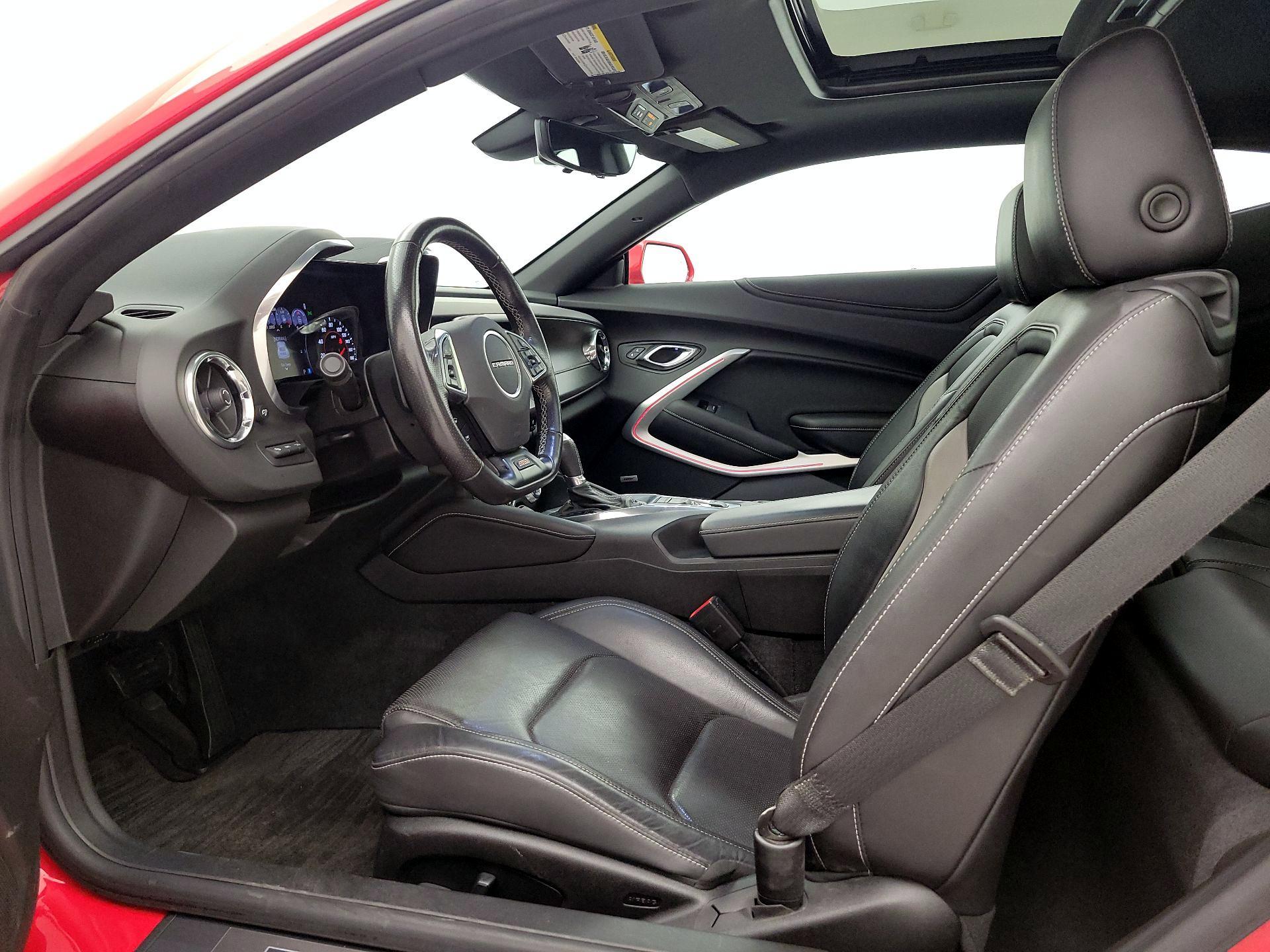 Thumbnail: 2019 Chevrolet Camaro - 11