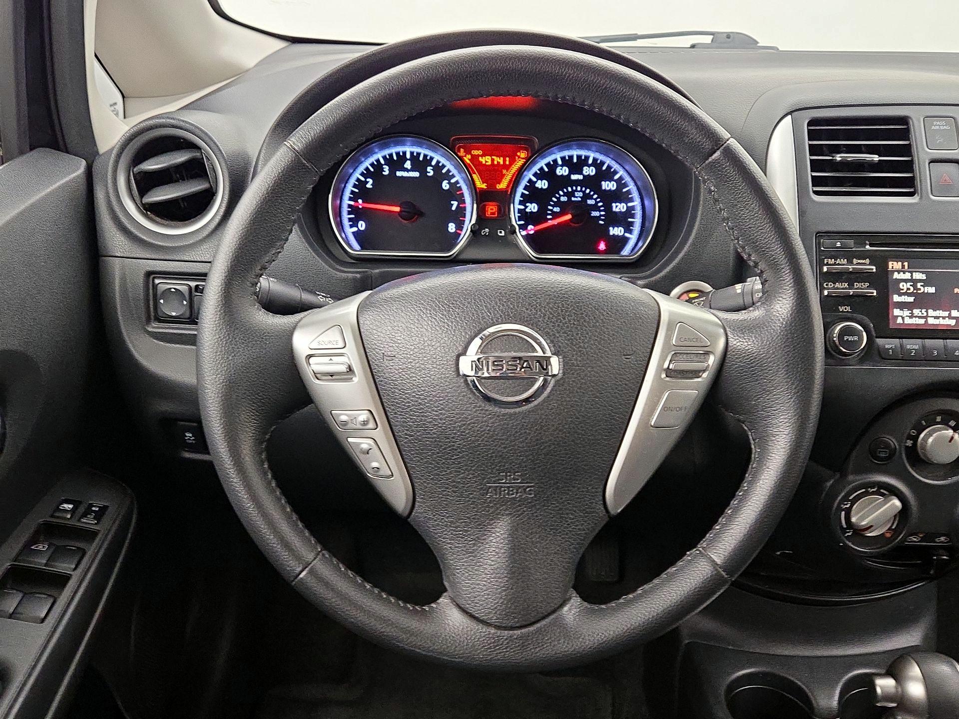 Thumbnail: 2014 Nissan Versa Note - 10