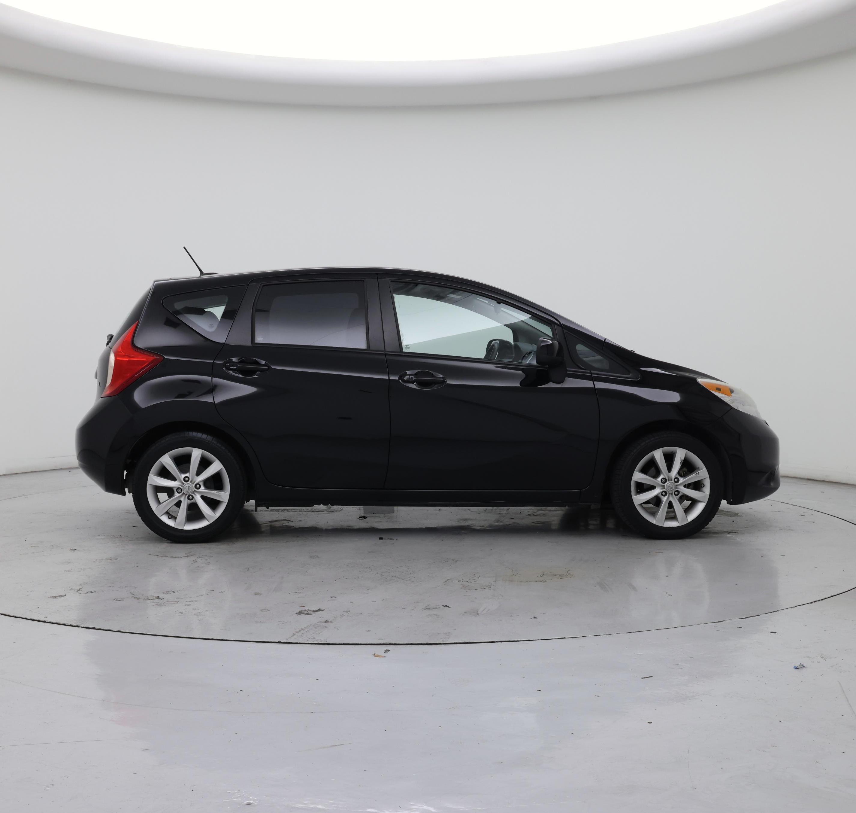 Thumbnail: 2014 Nissan Versa Note - 7