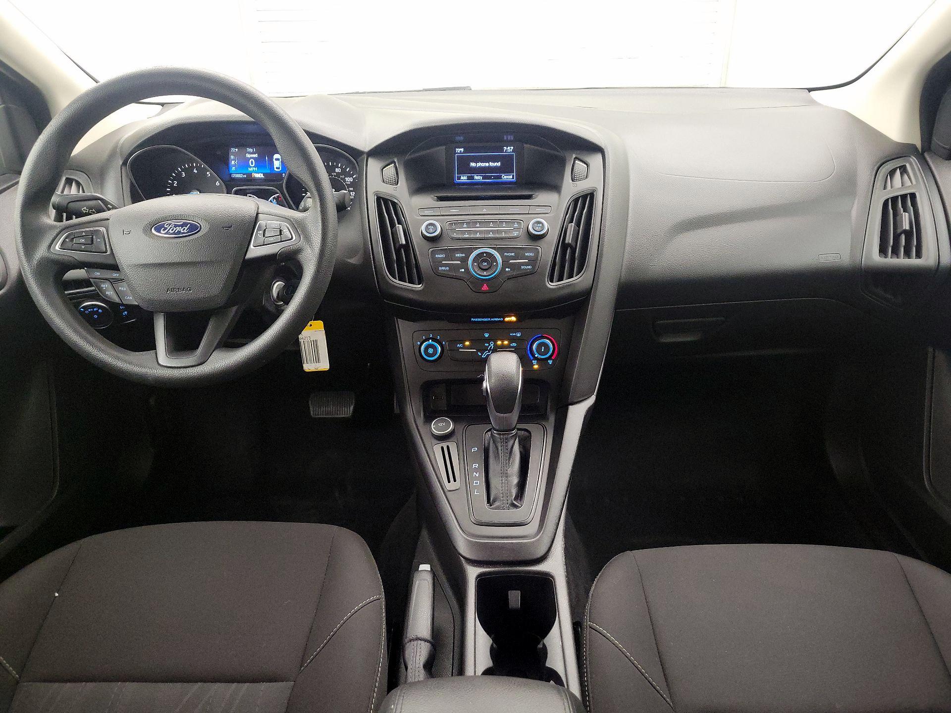 Thumbnail: 2017 Ford Focus - 9