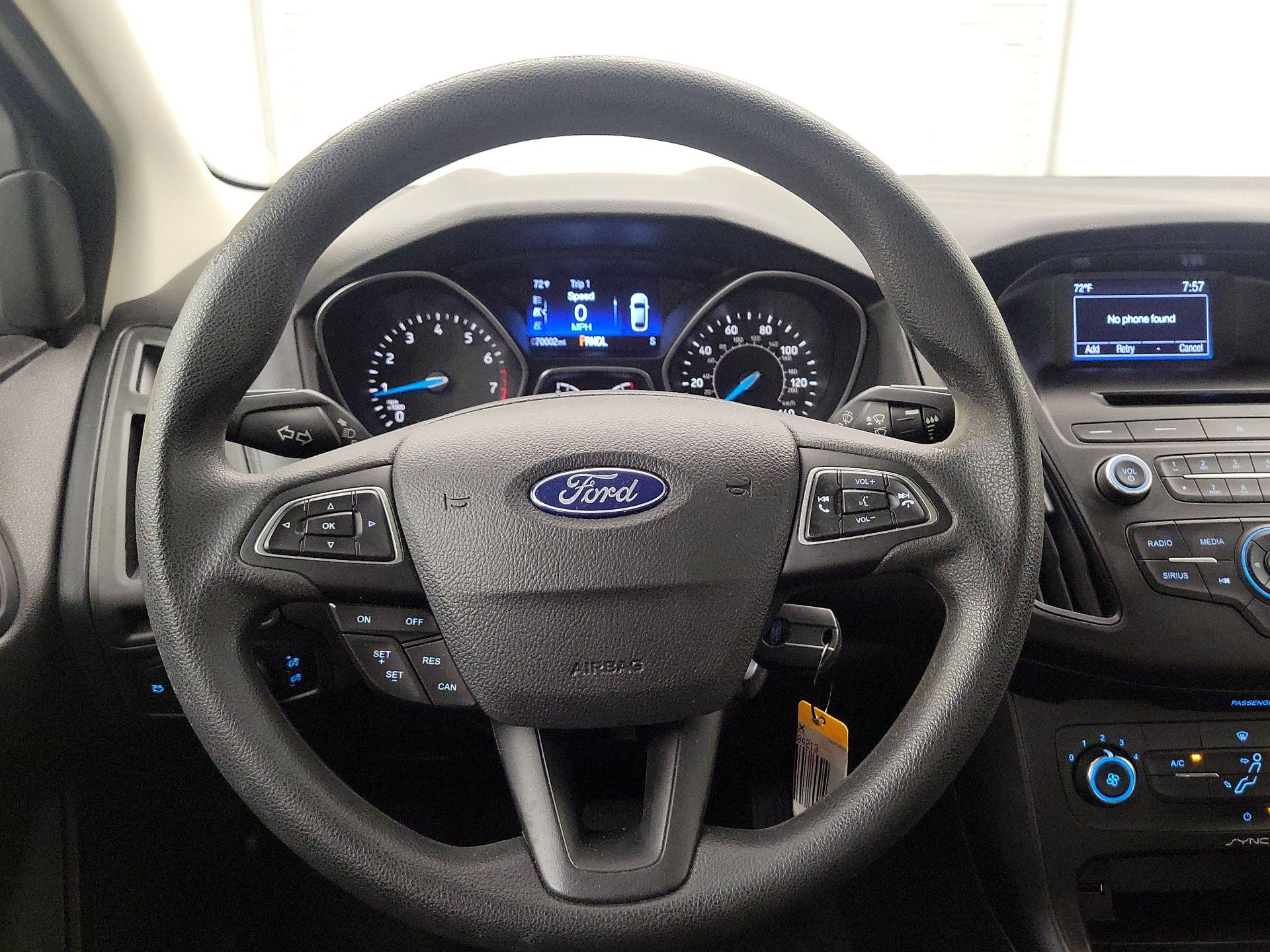 Thumbnail: 2017 Ford Focus - 10