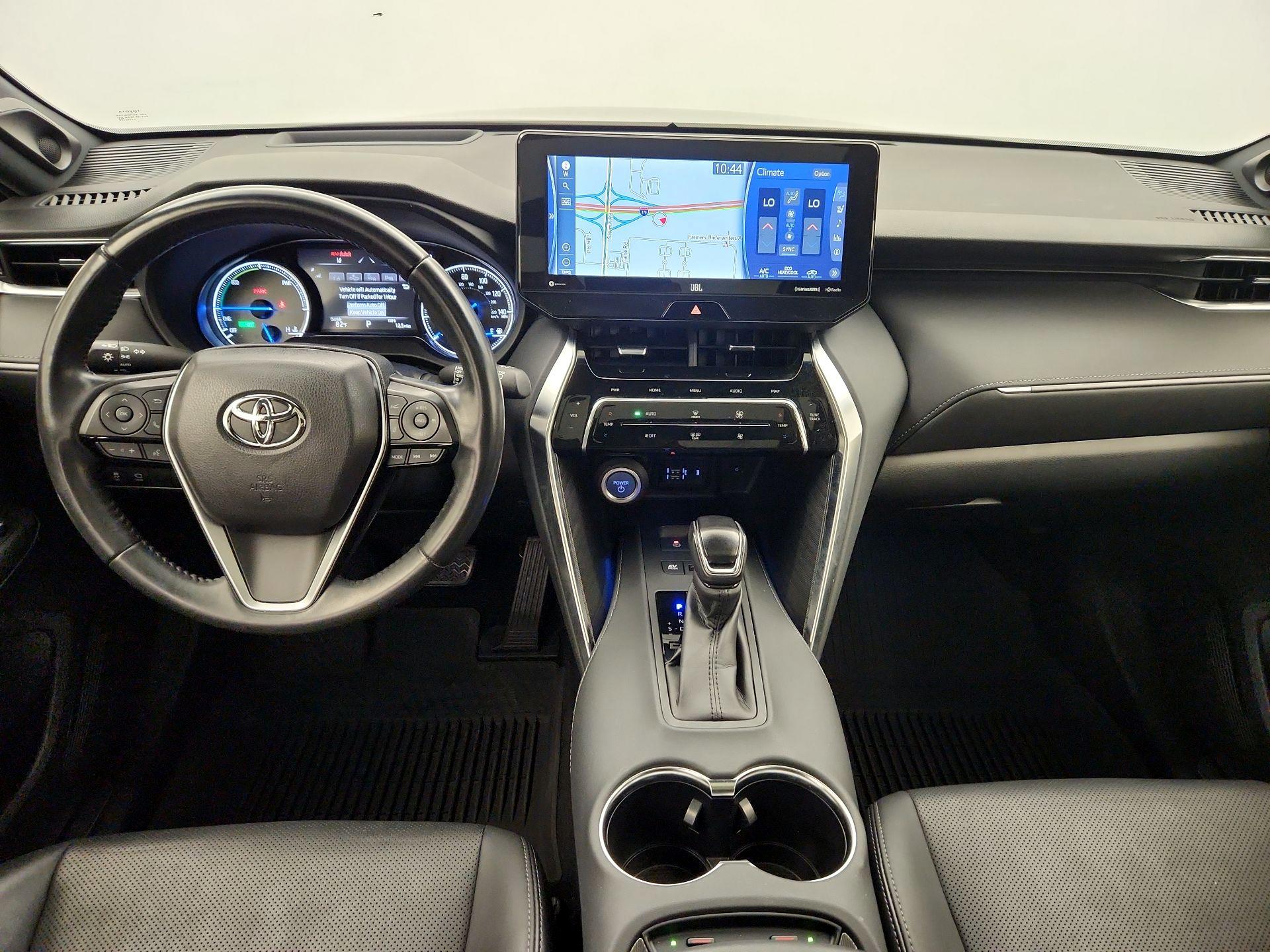 Thumbnail: 2021 Toyota Venza - 9