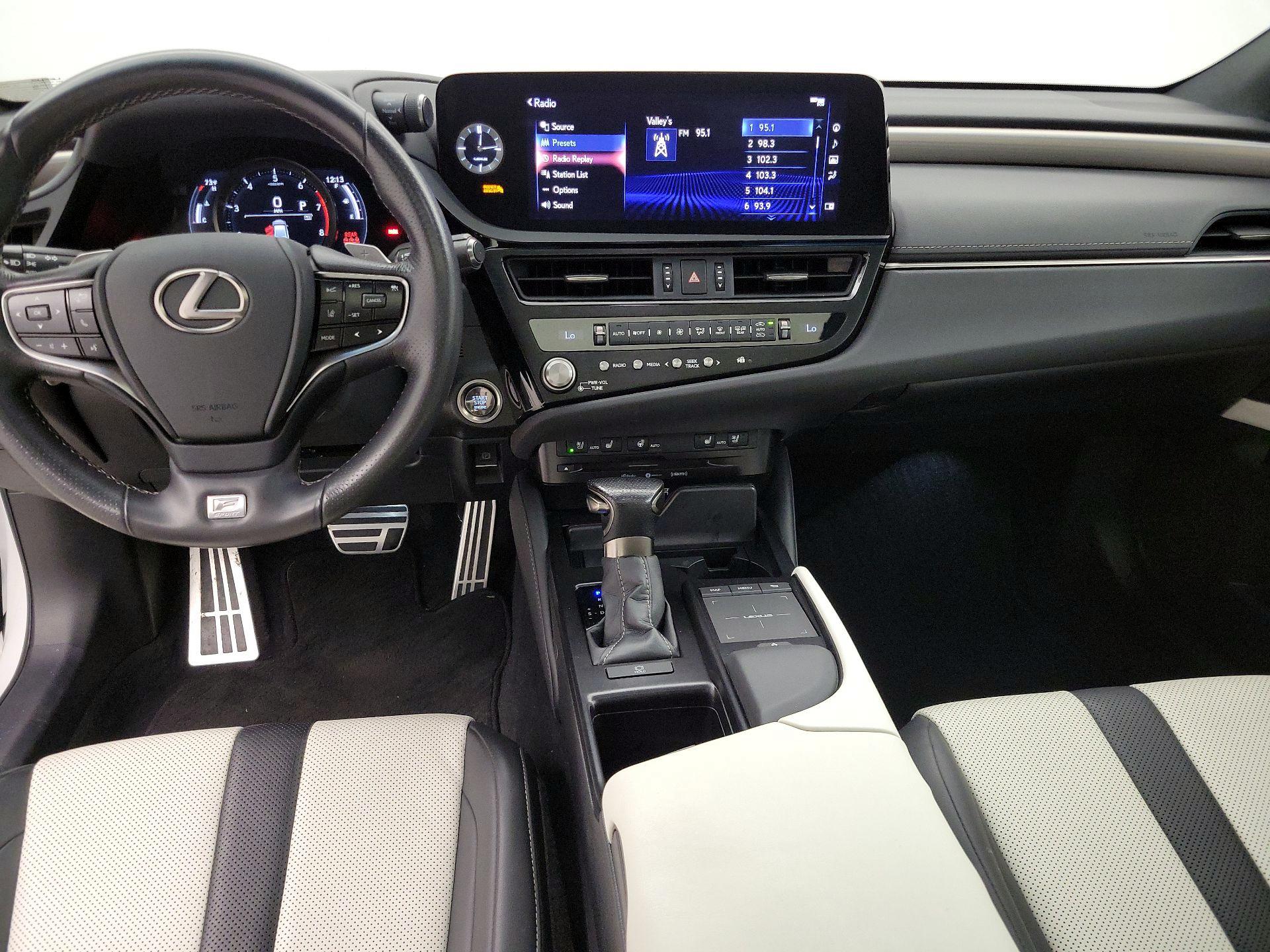 Thumbnail: 2022 Lexus ES - 9