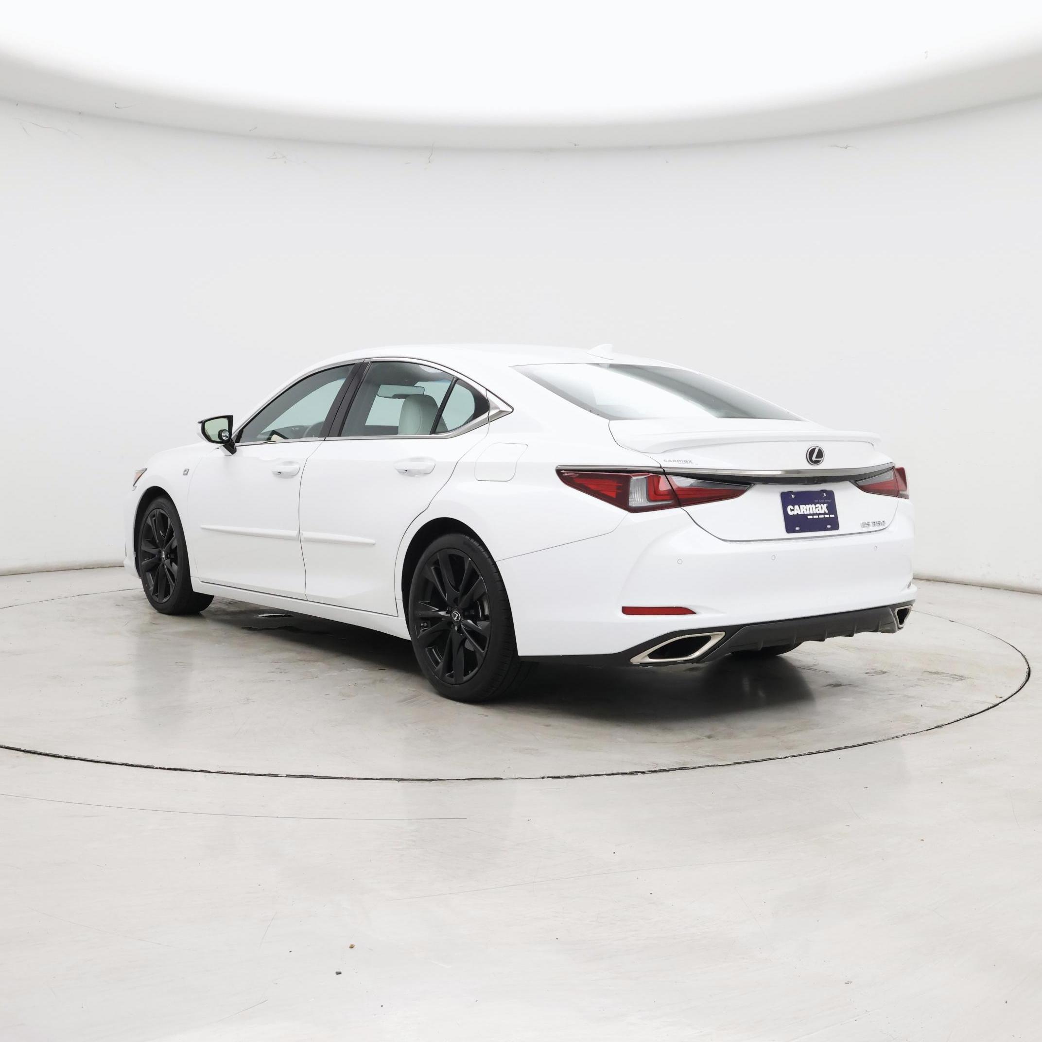 Thumbnail: 2022 Lexus ES - 2