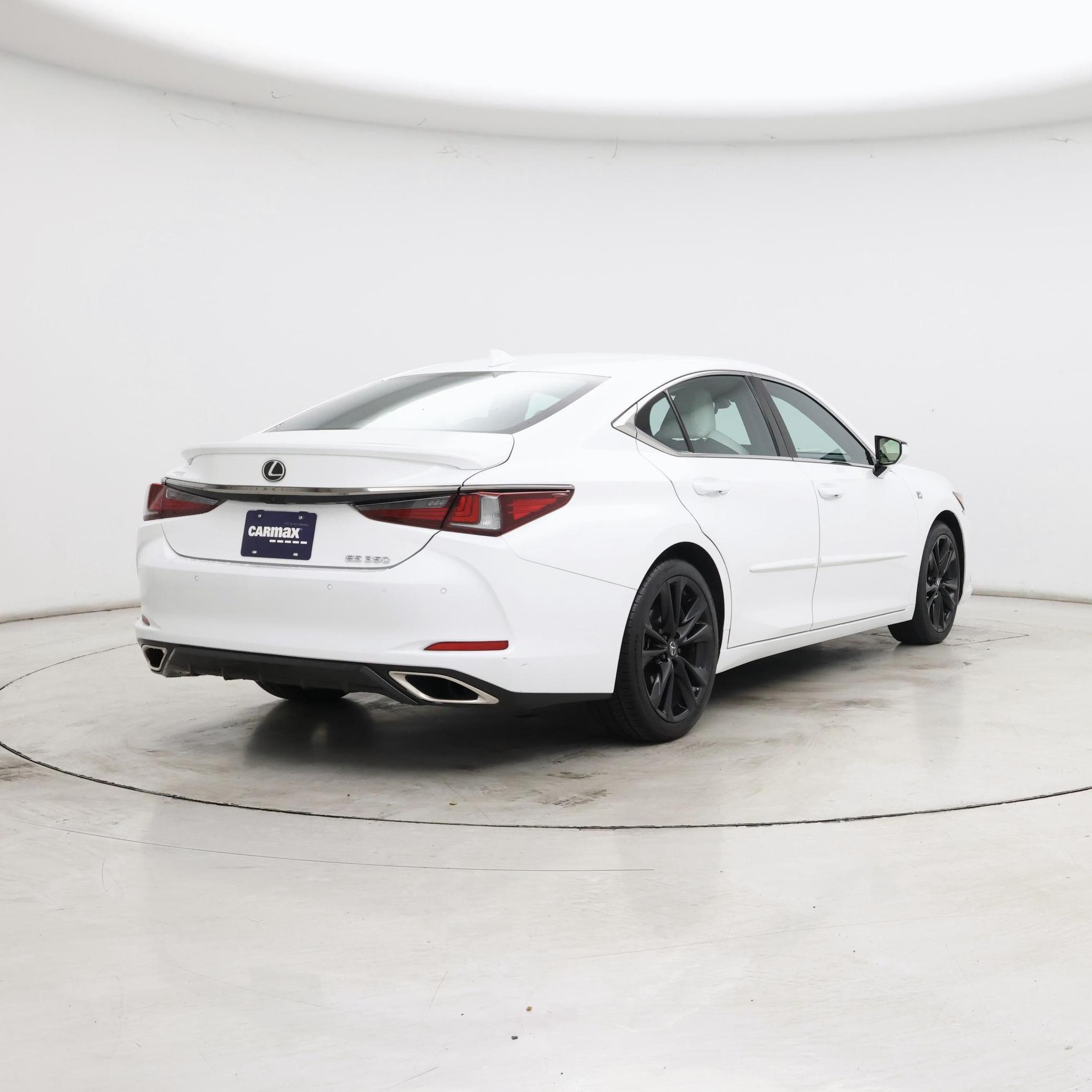 Thumbnail: 2022 Lexus ES - 8