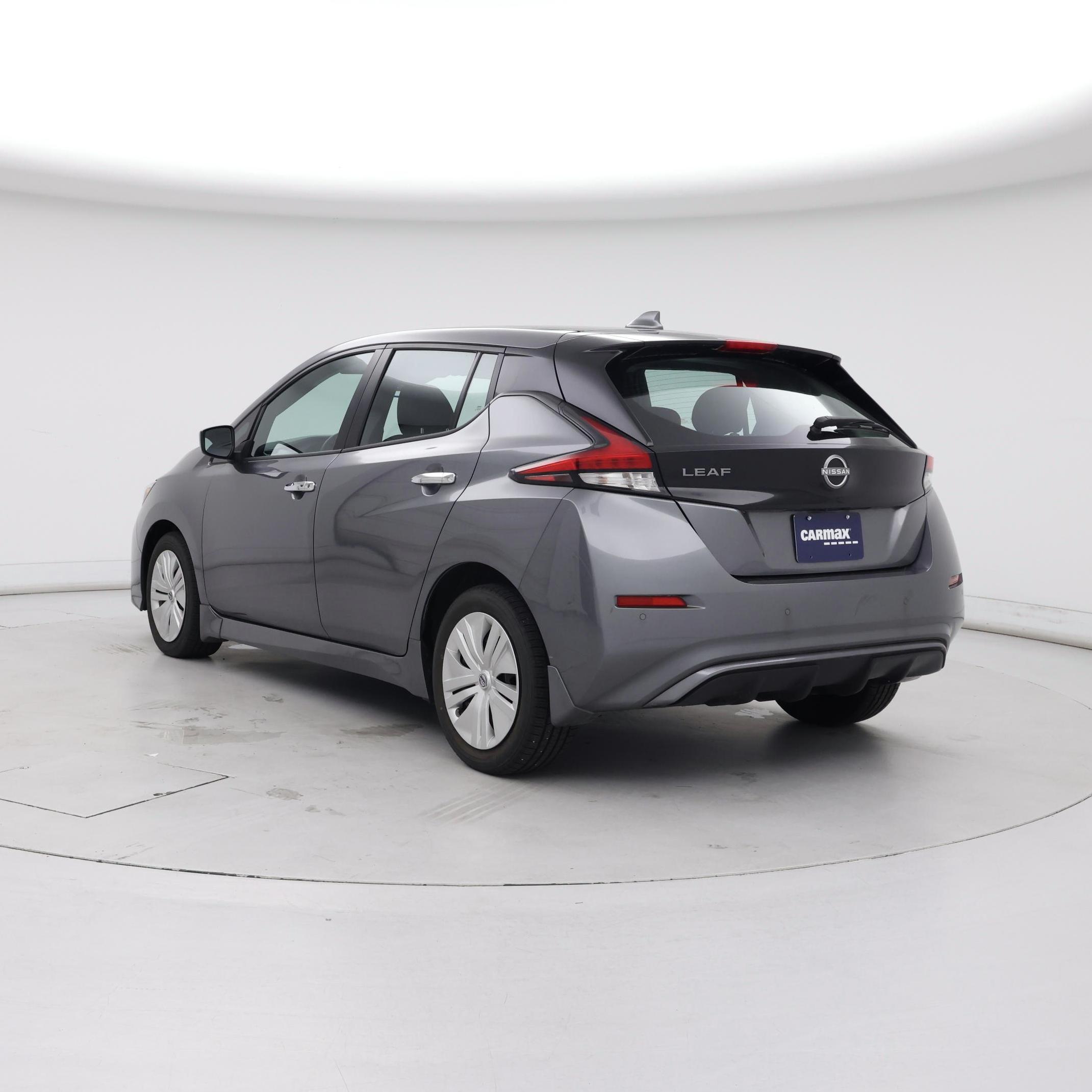 Thumbnail: 2023 Nissan Leaf - 2